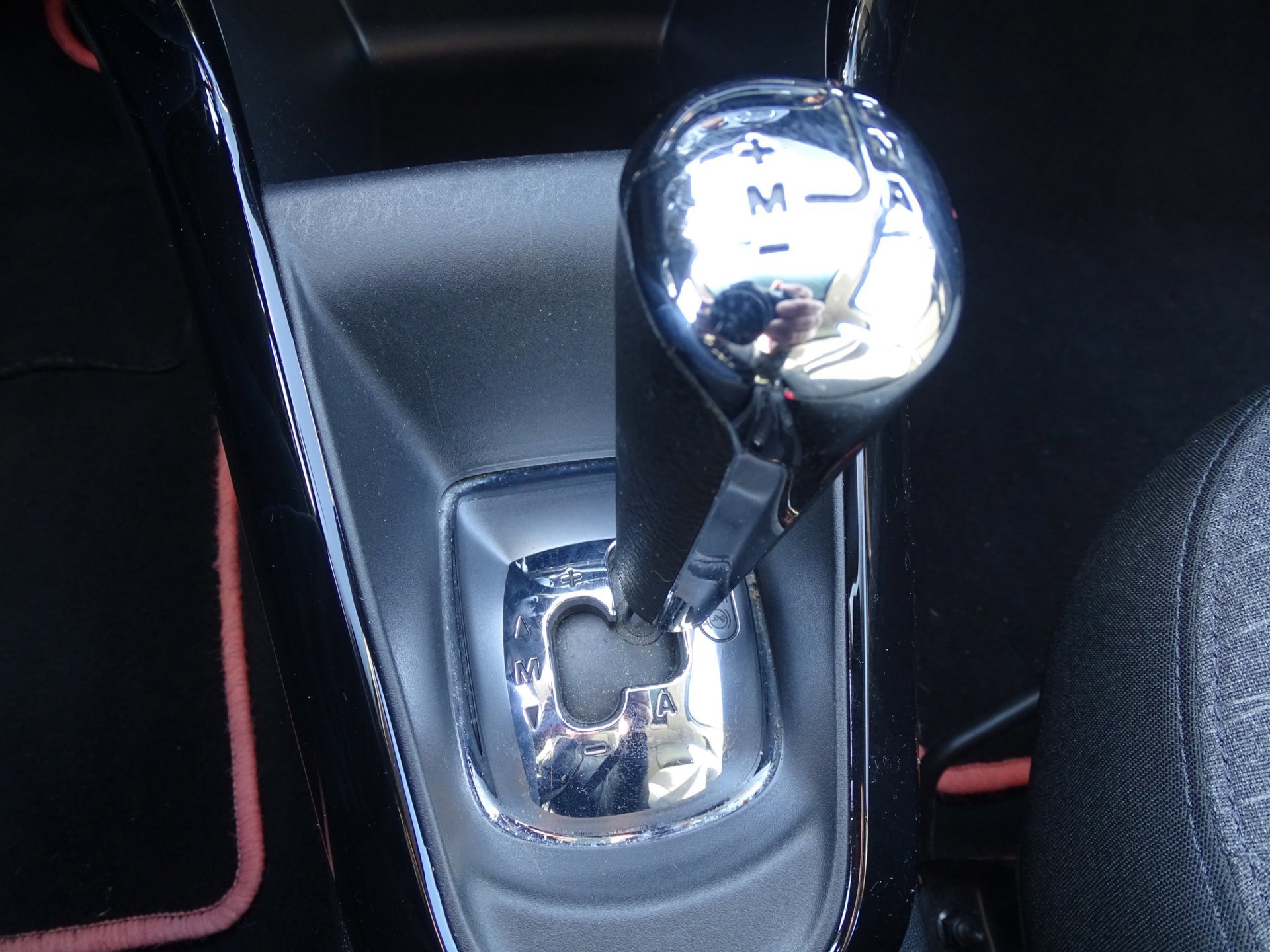 Citroen C3 1.2 PureTech Selection (2017), foto 18