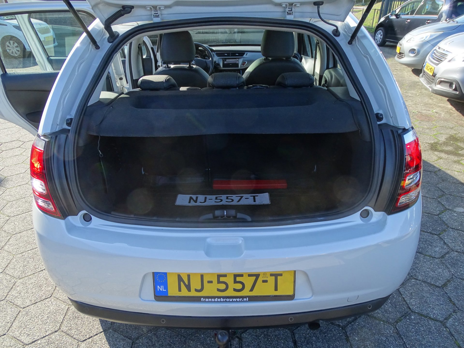 Citroen C3 1.2 PureTech Selection (2017), foto 9