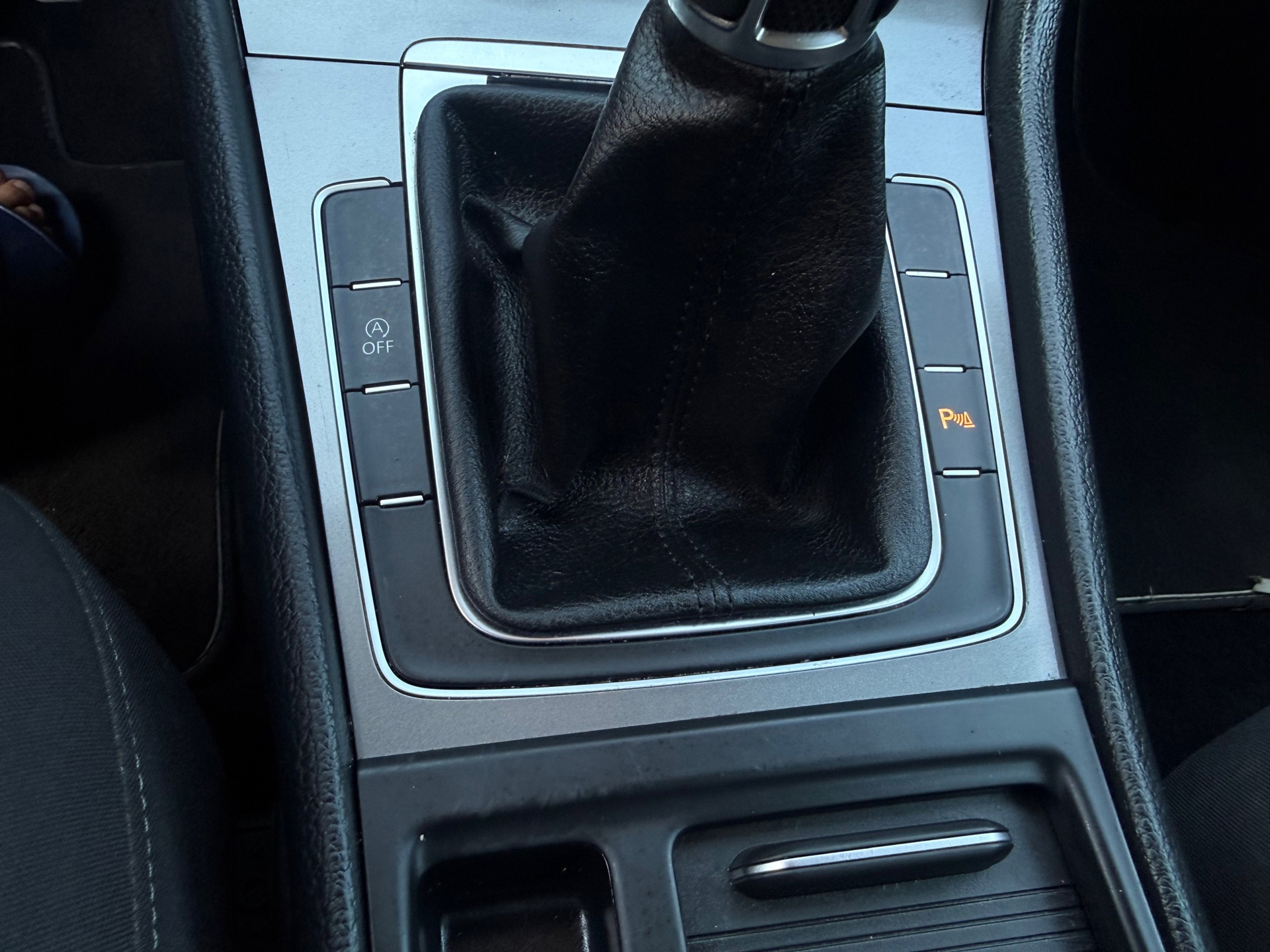 Volkswagen Golf 1.0 TSI Connected Series (2016), foto 19
