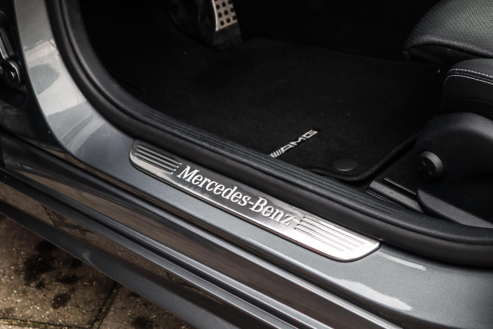 Mercedes-Benz C-klasse 250 AMG Night (2017), foto 17