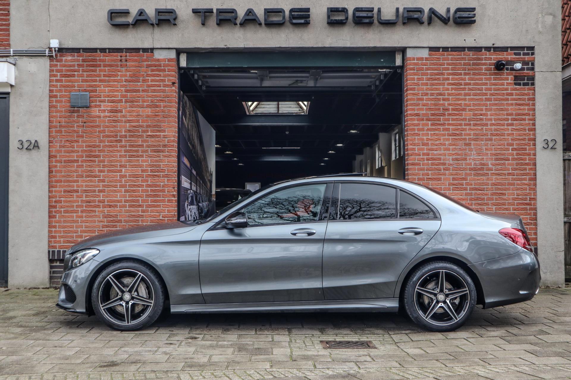 Mercedes-Benz C-klasse 250 AMG Night (2017), foto 5