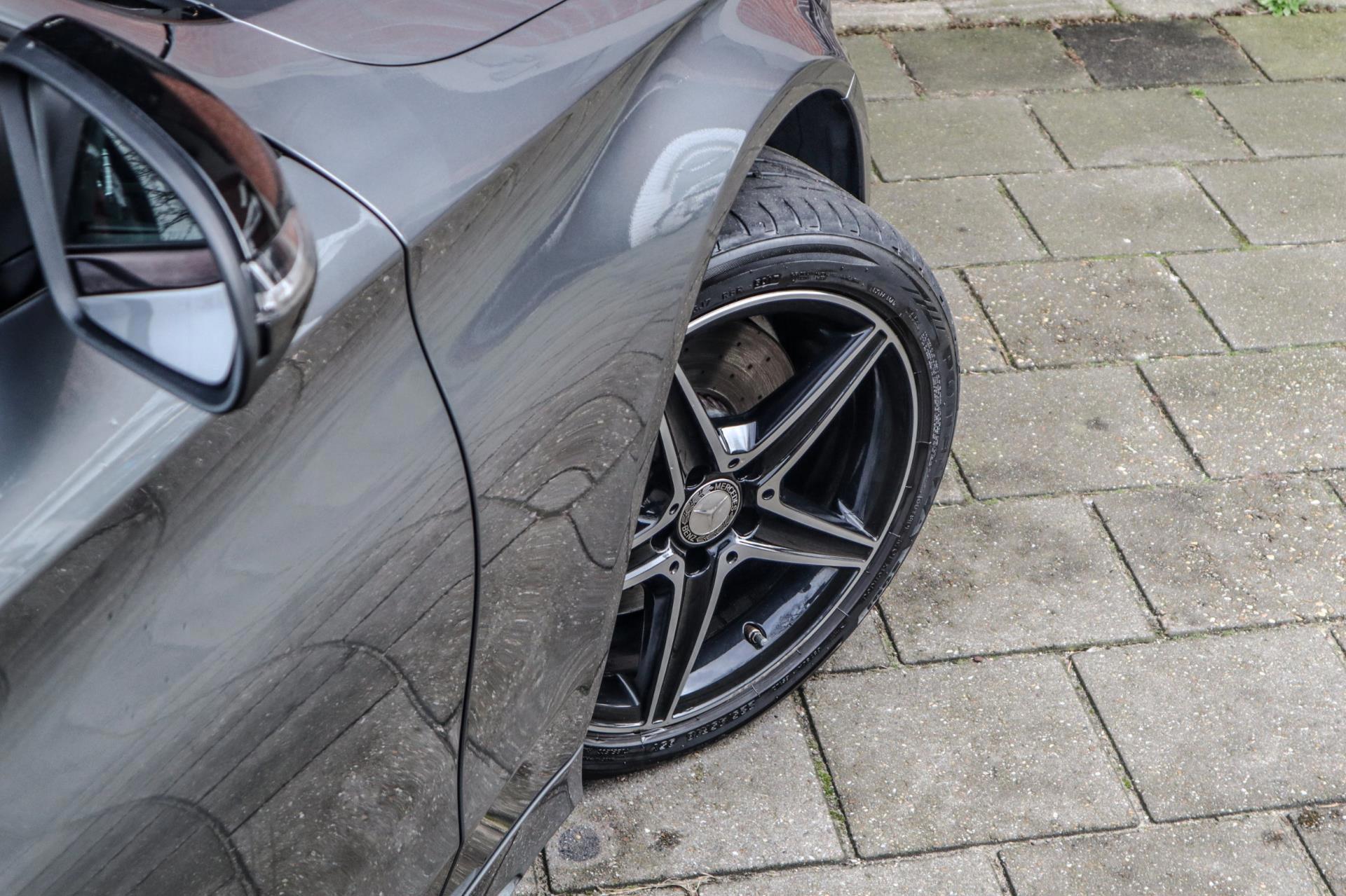 Mercedes-Benz C-klasse 250 AMG Night (2017), foto 9