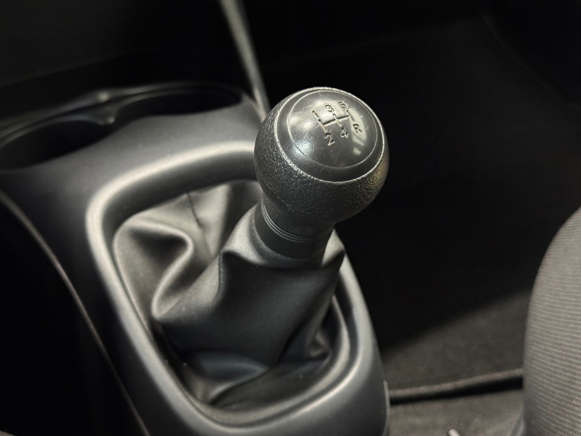Peugeot 108 1.0 e-VTi Active (2016), foto 17