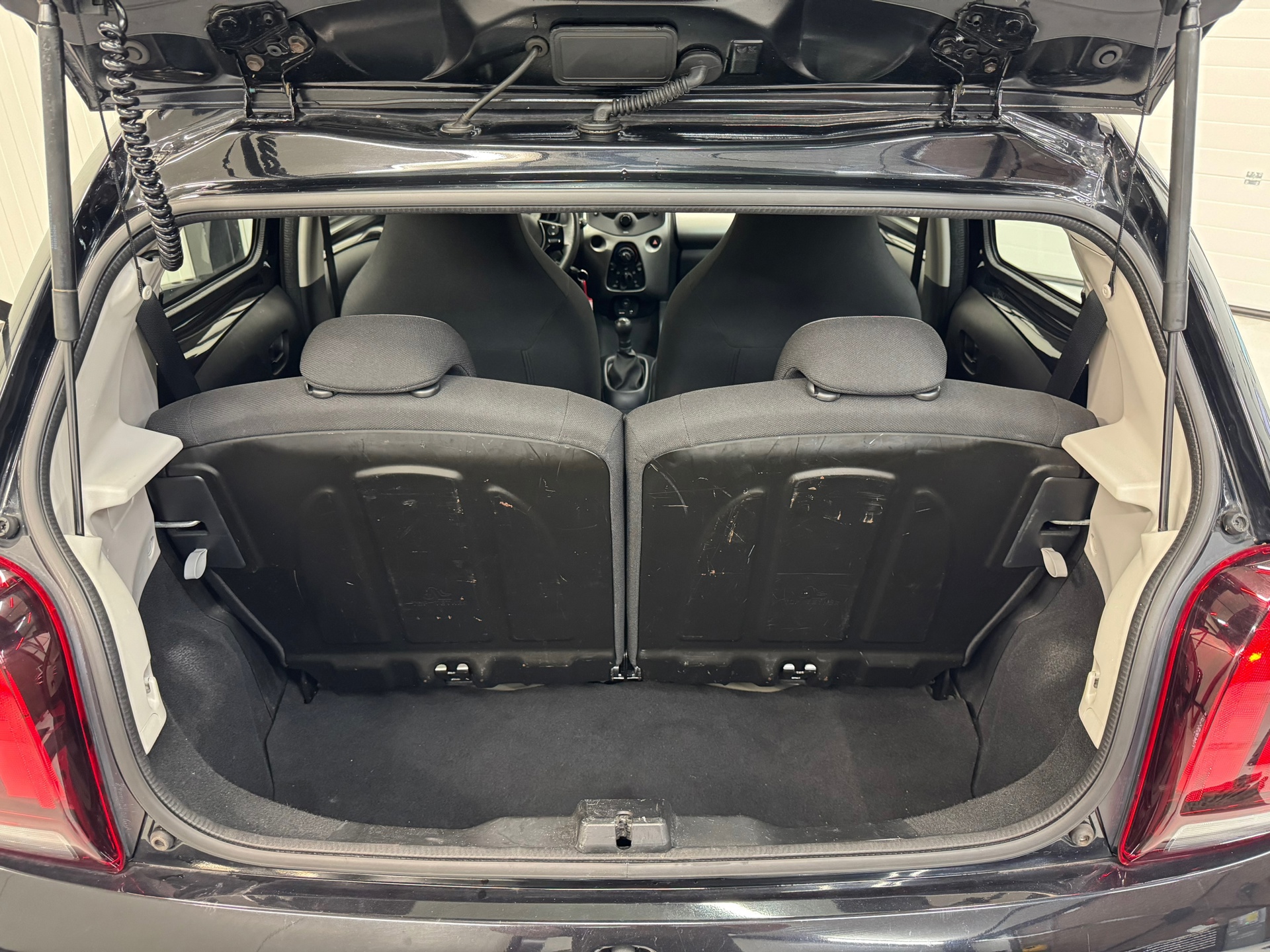 Peugeot 108 1.0 e-VTi Active (2016), foto 20