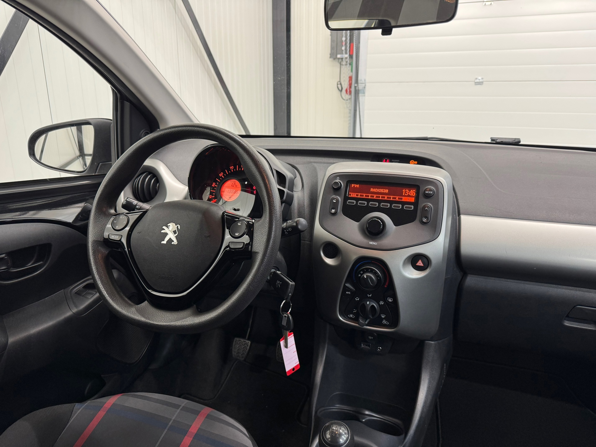 Peugeot 108 1.0 e-VTi Active (2016), foto 6
