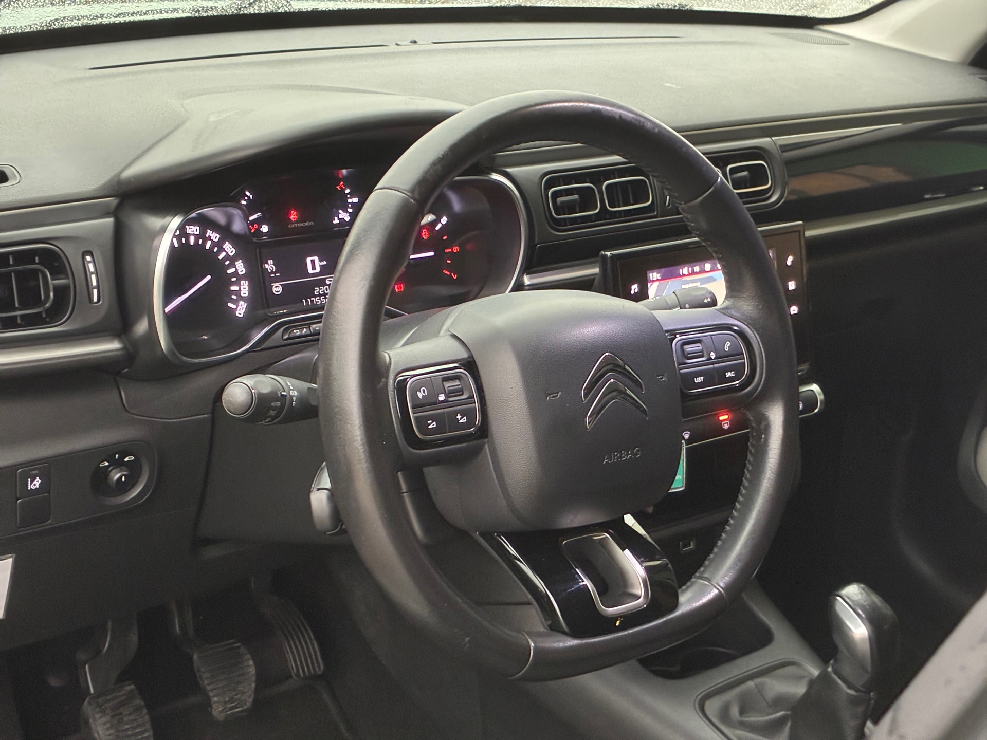Citroen C3 1.2 PureTech S&S Shine (2017), foto 12