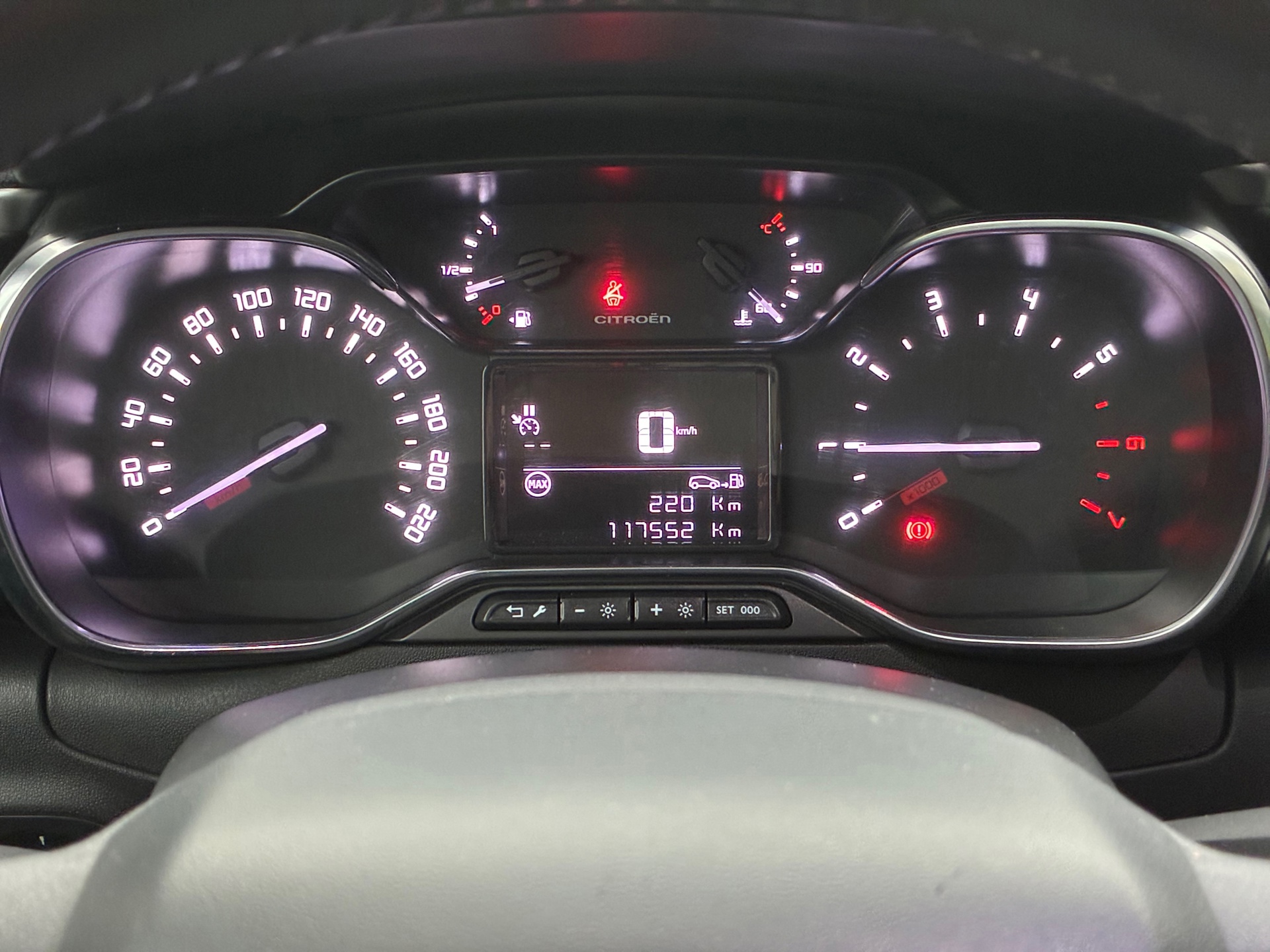 Citroen C3 1.2 PureTech S&S Shine (2017), foto 16