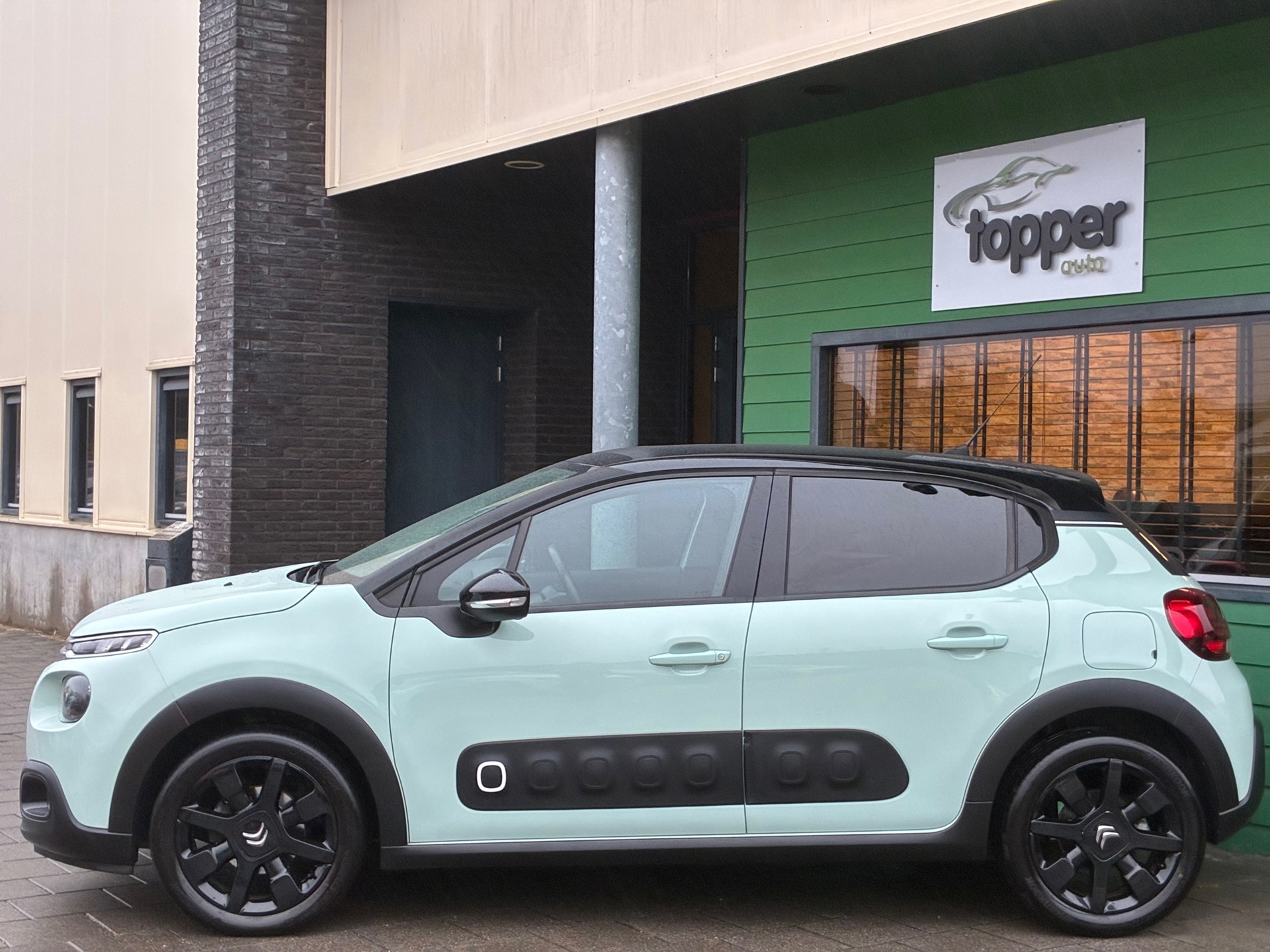 Citroen C3 1.2 PureTech S&S Shine (2017), foto 6