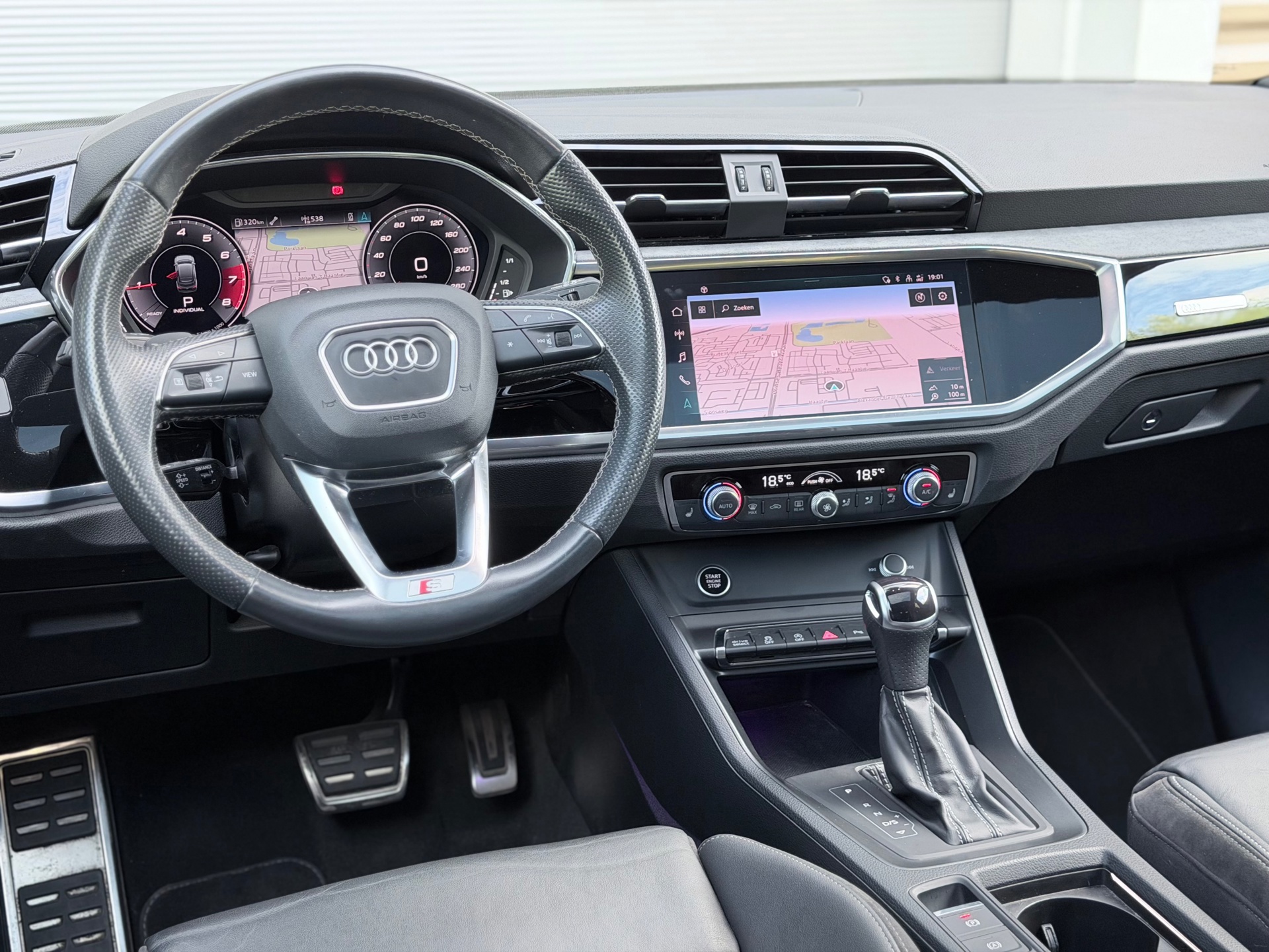 Audi Q3 Sportback 35 TFSI S Edition (2021), foto 12