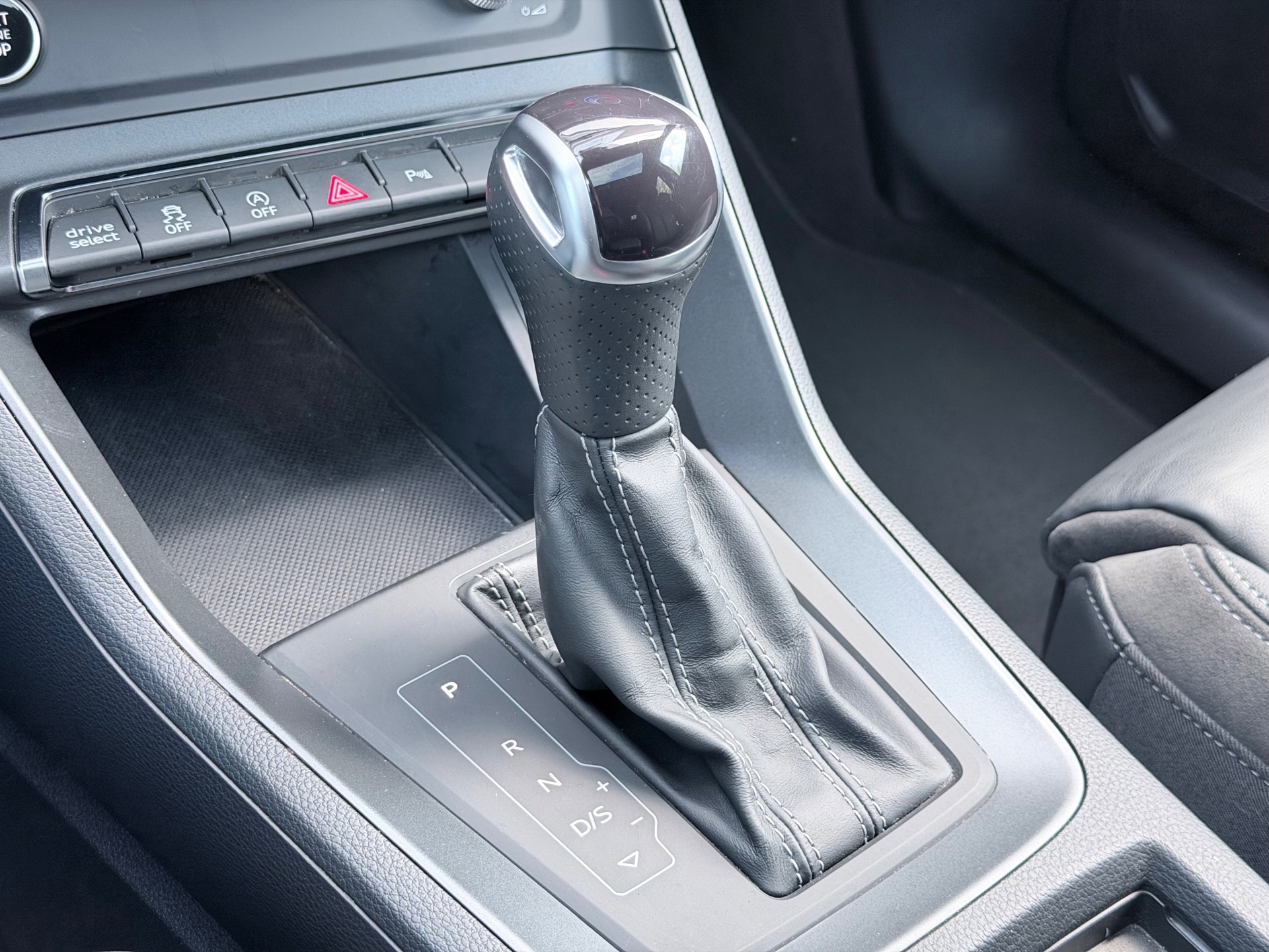 Audi Q3 Sportback 35 TFSI S Edition (2021), foto 18
