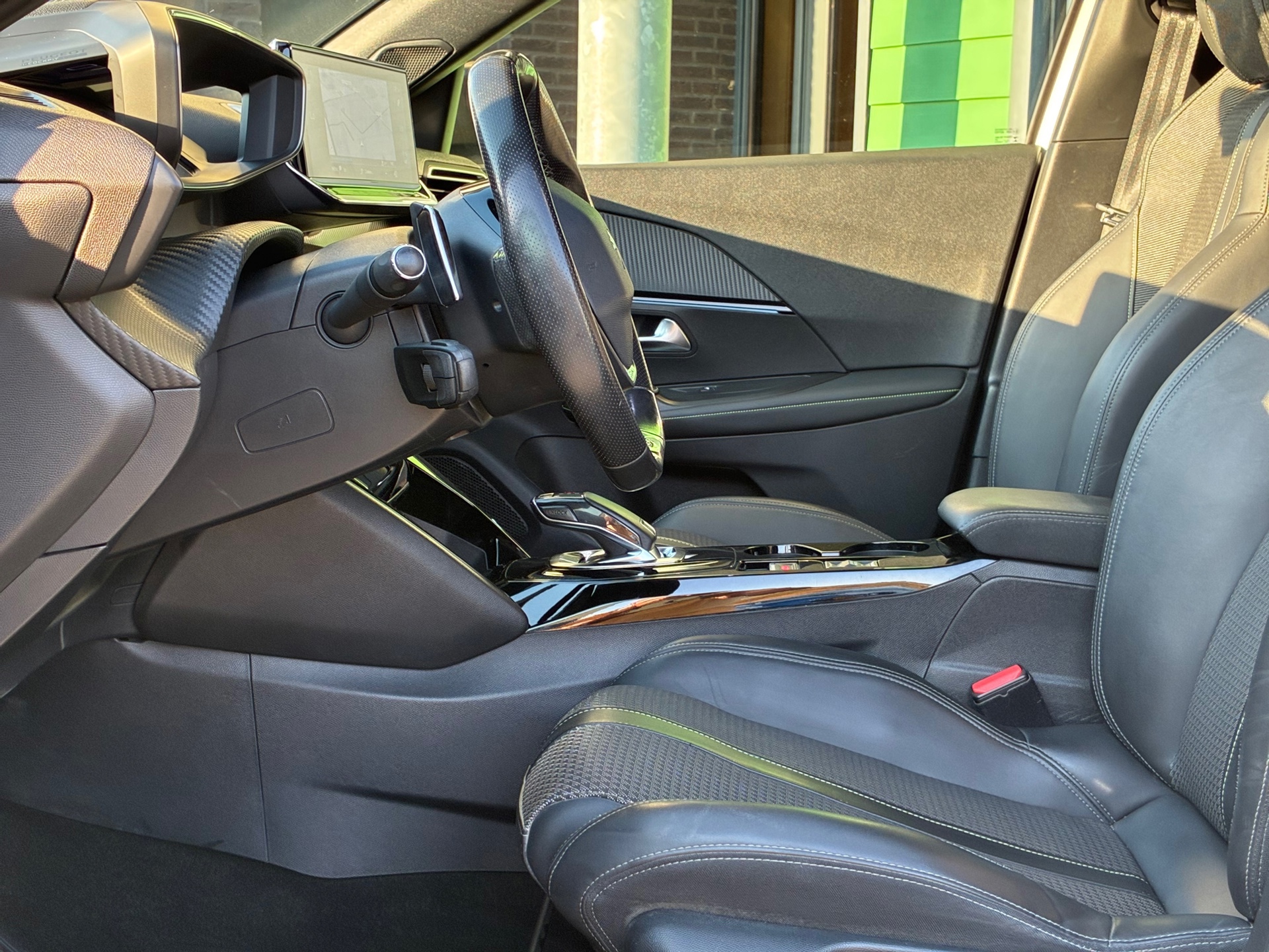 Peugeot 2008 1.2 PureTech GT-Line (2020), foto 12