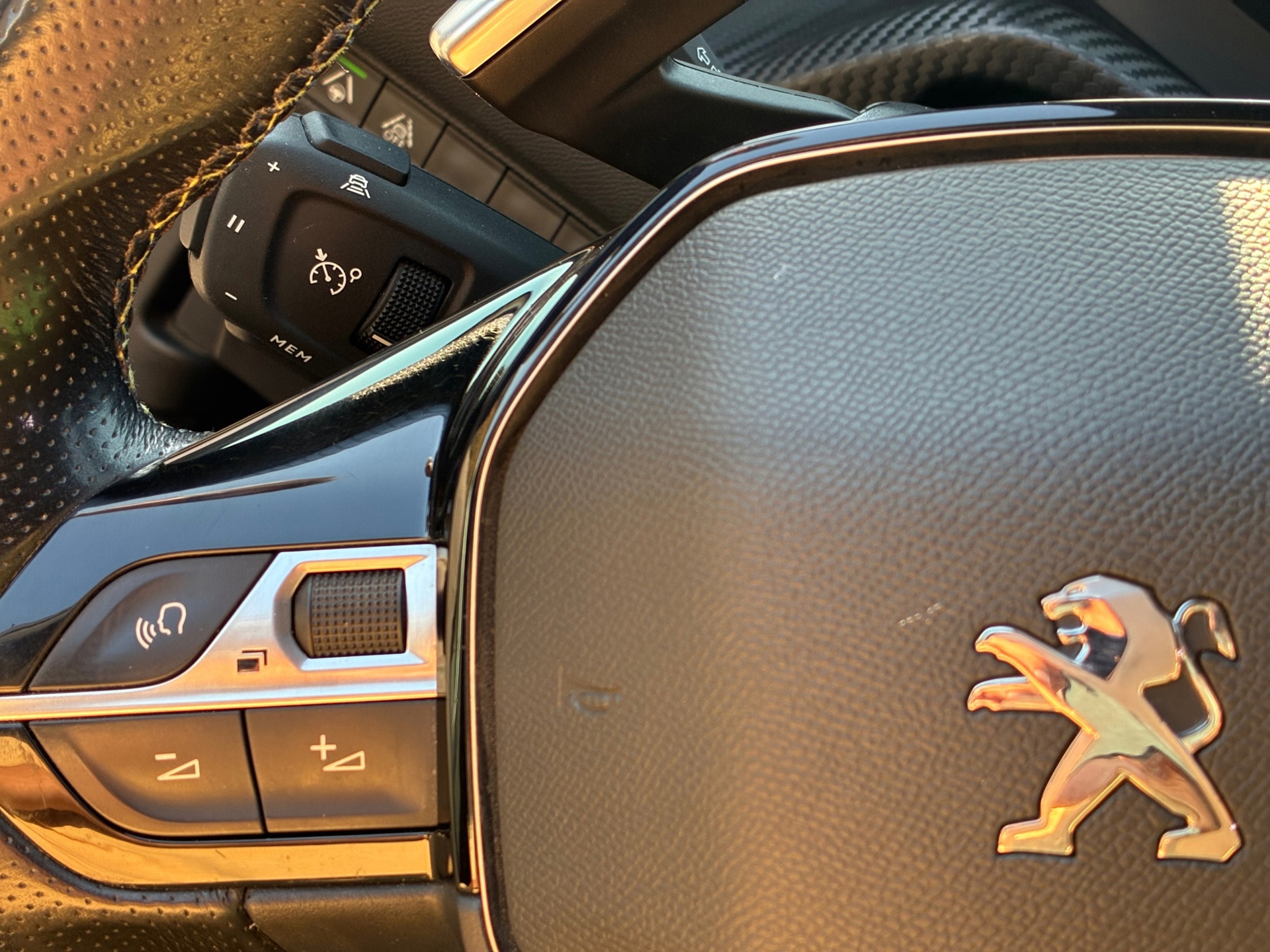 Peugeot 2008 1.2 PureTech GT-Line (2020), foto 20