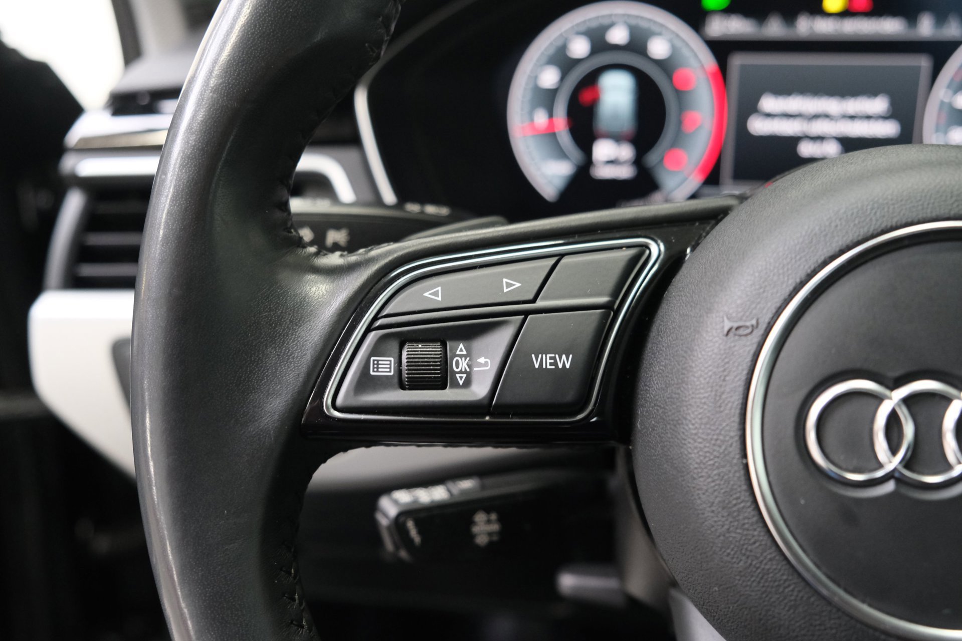Audi A4 Avant 35 TFSI Launch edition Business (2020), foto 33