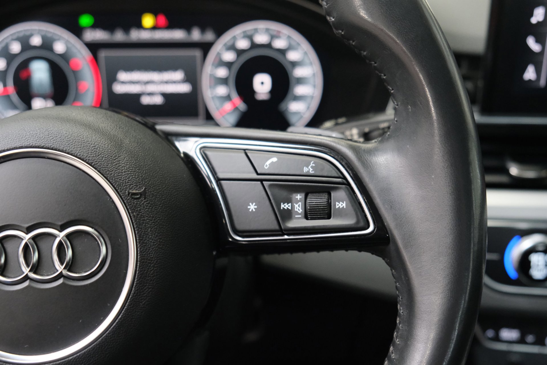 Audi A4 Avant 35 TFSI Launch edition Business (2020), foto 34