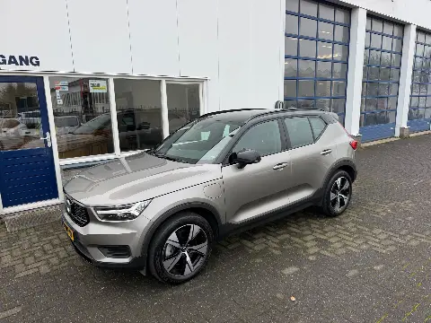 Volvo XC40 1.5 T4 Recharge R-Design (2021)