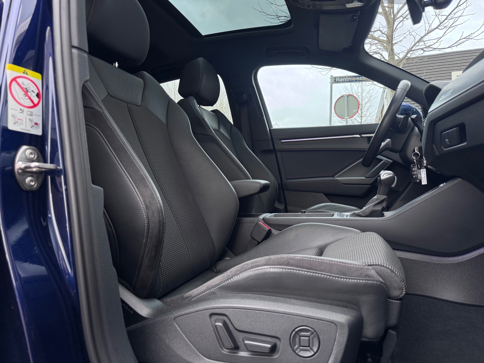 Audi Q3 Sportback 45 TFSI e S Edition (2022), foto 21