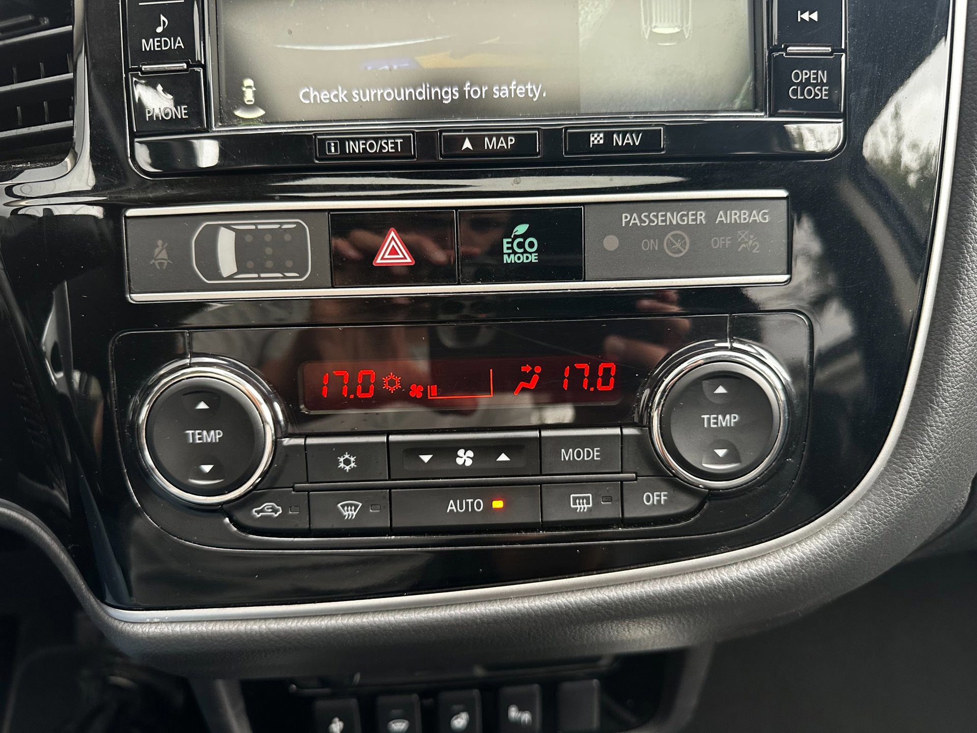 Mitsubishi Outlander 2.0 4WD 7p Intense (2019), foto 21