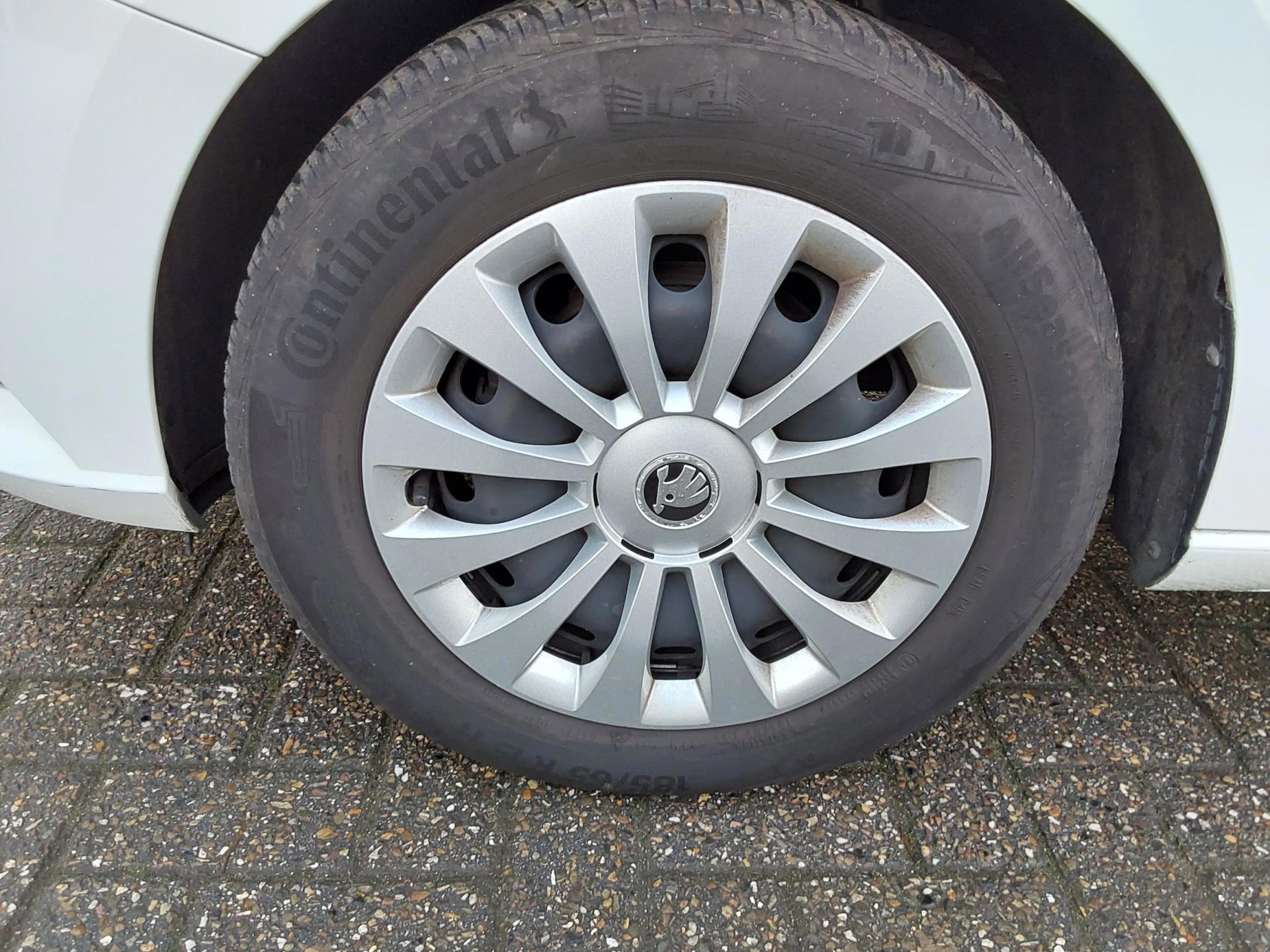 Skoda Fabia Combi 1.0 TSI Ambition (2020), foto 17