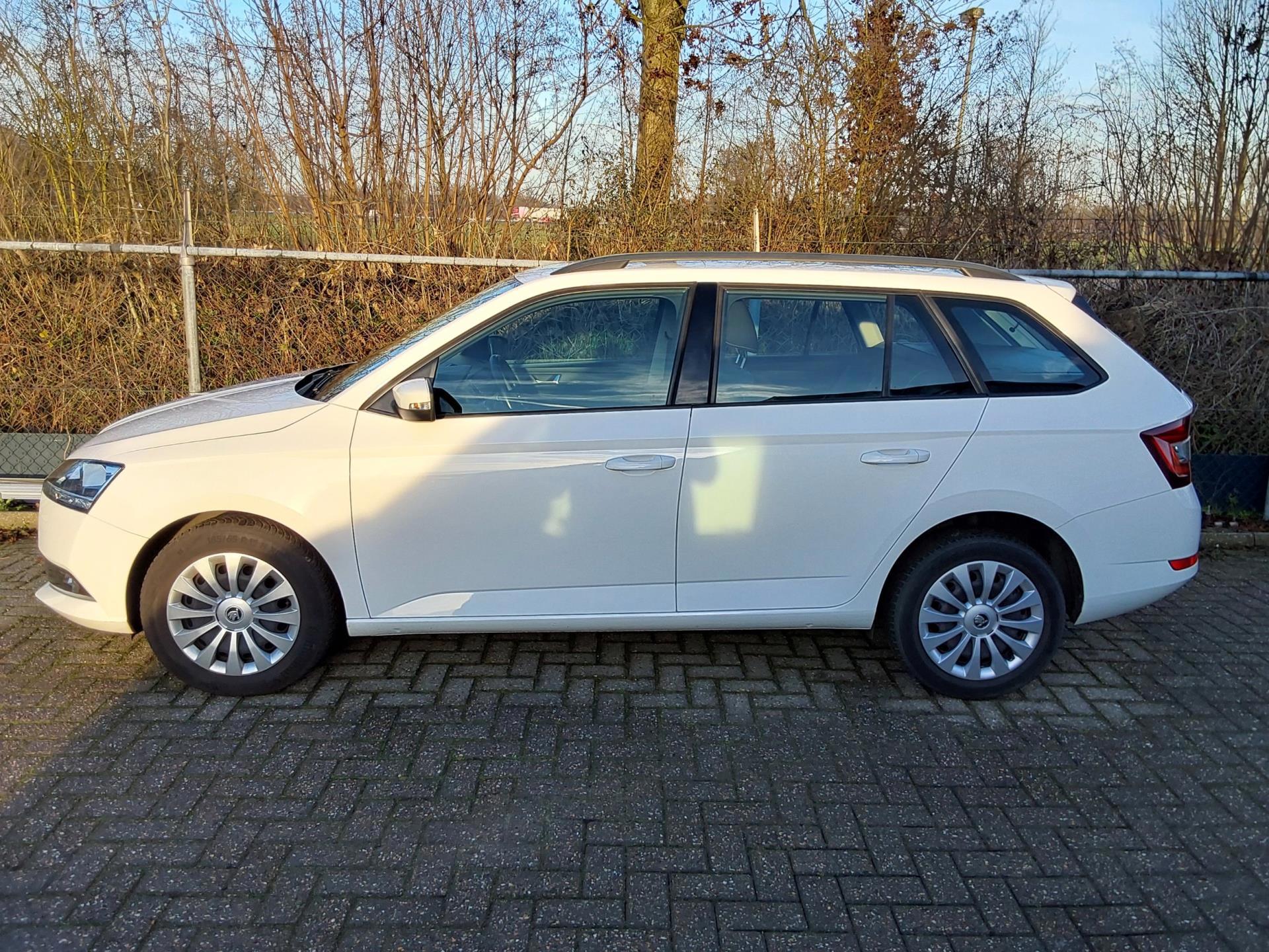 Skoda Fabia Combi 1.0 TSI Ambition (2020), foto 3