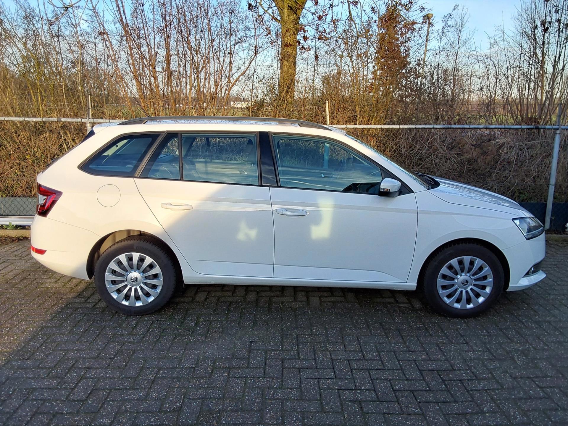 Skoda Fabia Combi 1.0 TSI Ambition (2020), foto 4