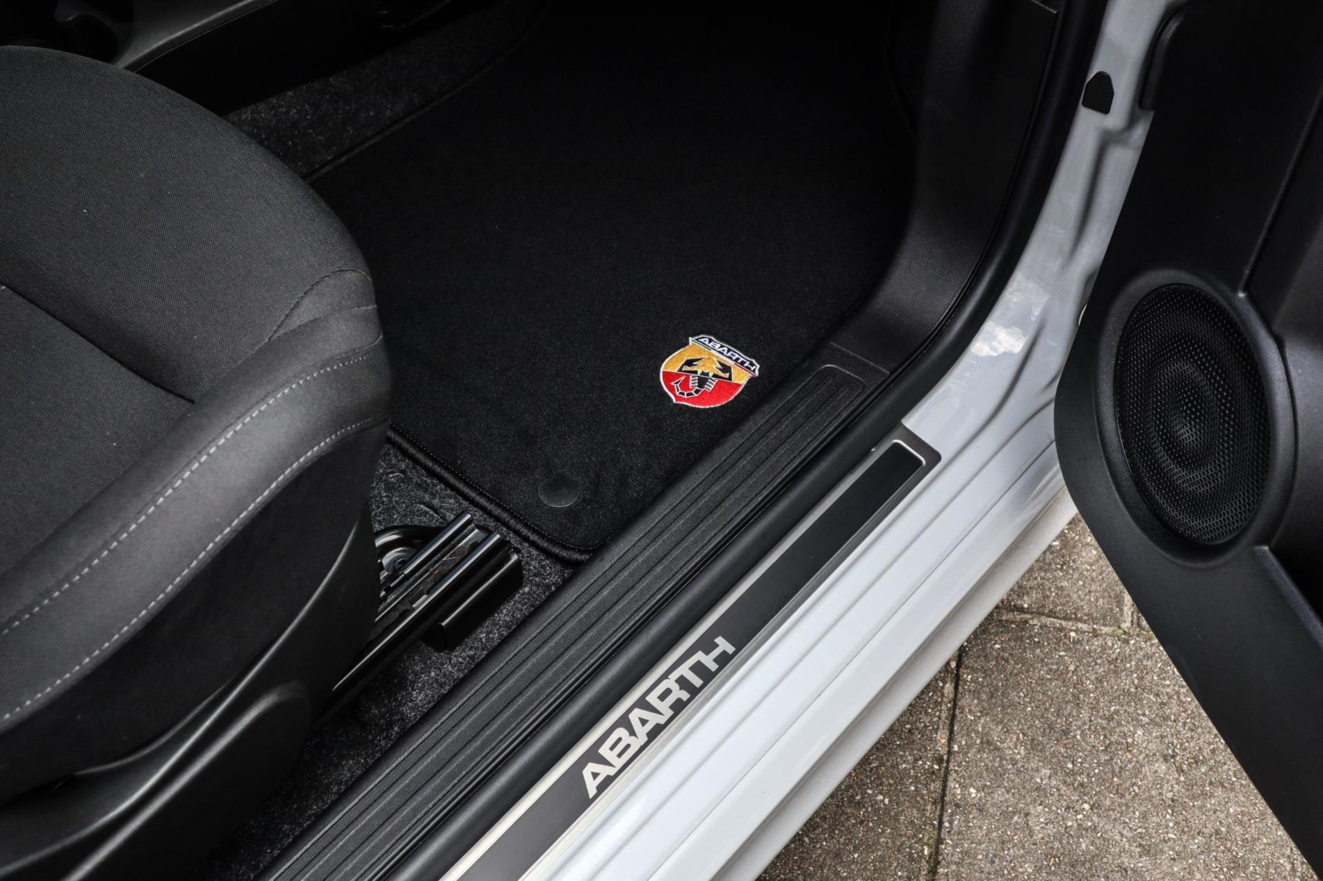 Abarth 595 Pista 1.4 T-Jet Fiat 500 GRIGIO CAMPOVOLO (2018), foto 15