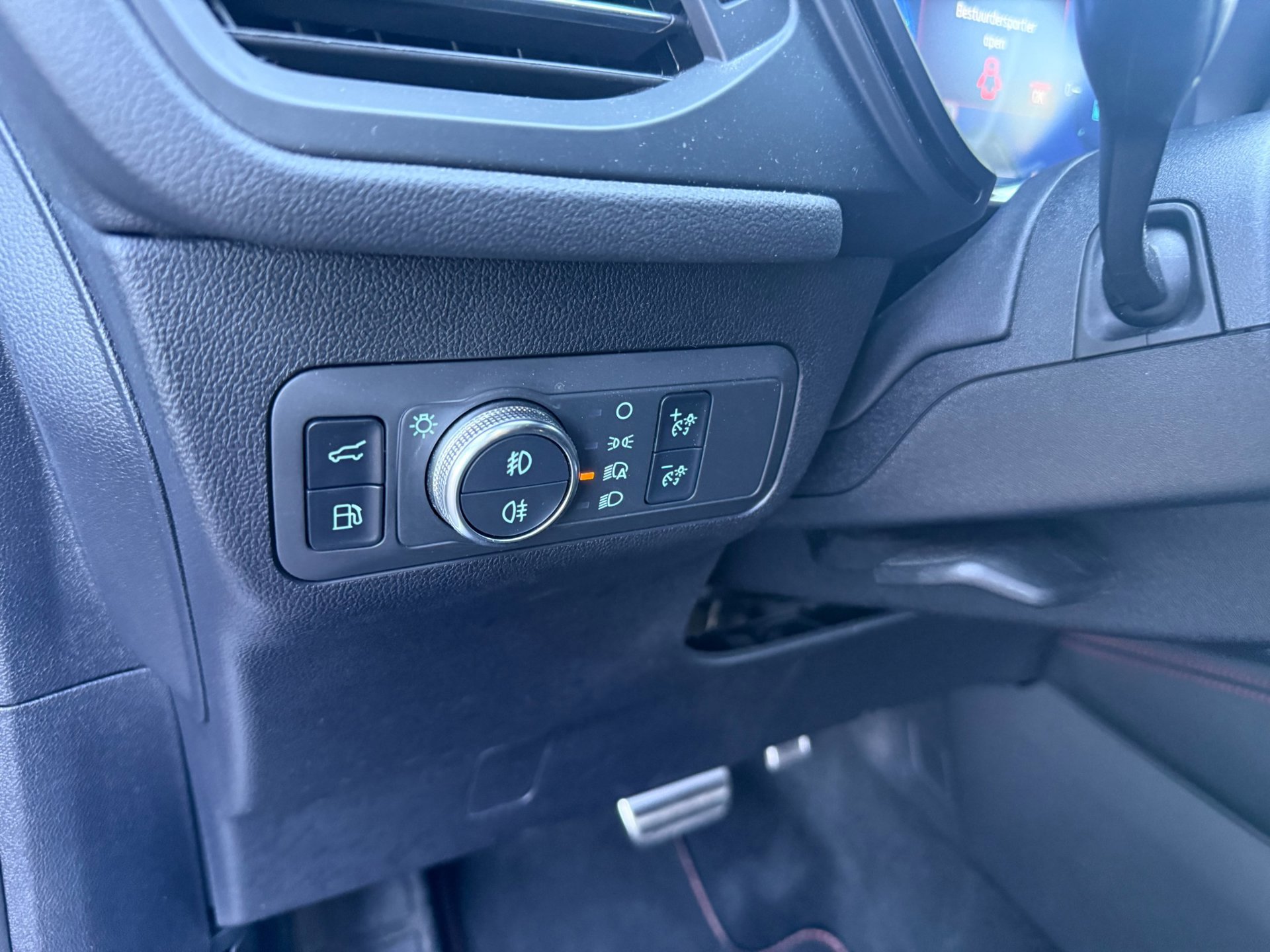 Ford Kuga 2.5 225pk PHEV ST-Line (2023), foto 11