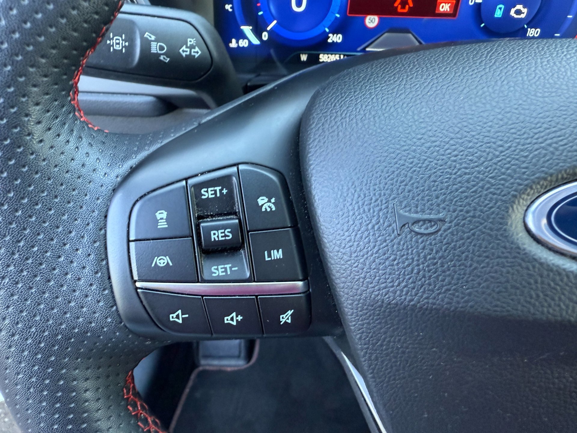 Ford Kuga 2.5 225pk PHEV ST-Line (2023), foto 14