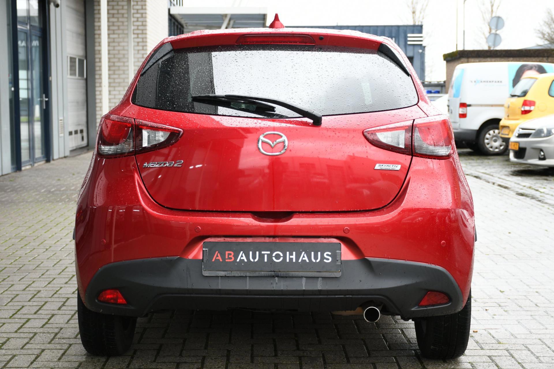 Mazda 2 1.5 Skyactiv-D GT-M (2017), foto 6