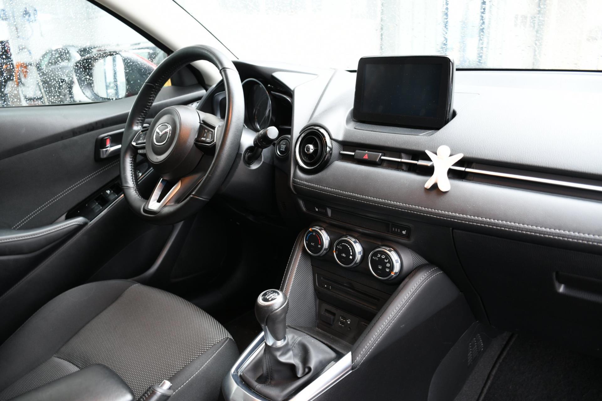 Mazda 2 1.5 Skyactiv-D GT-M (2017), foto 10