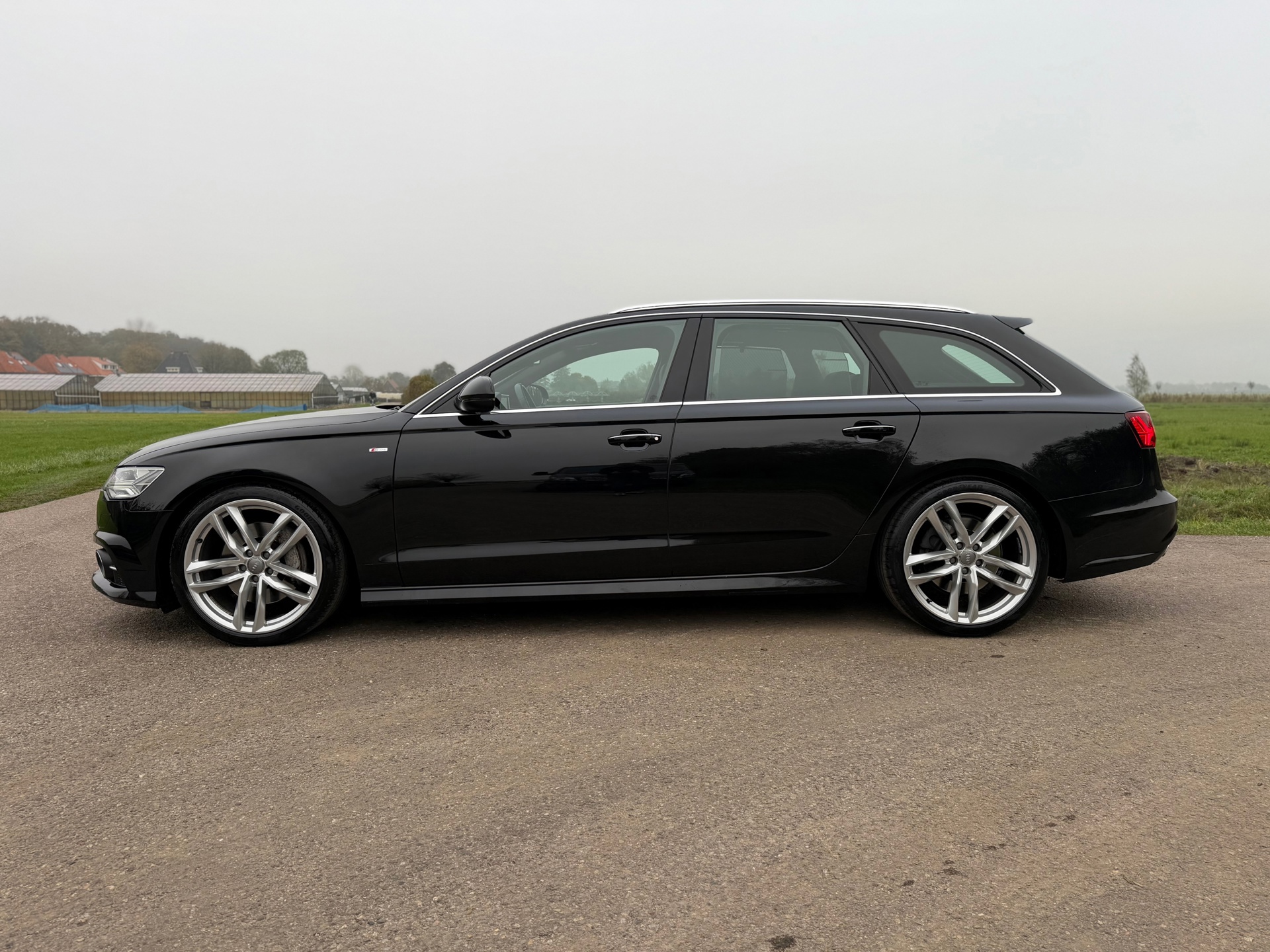 Audi A6 Avant 2.0 TFSI quattro Premium Edition 3x S-Line (2018), foto 4