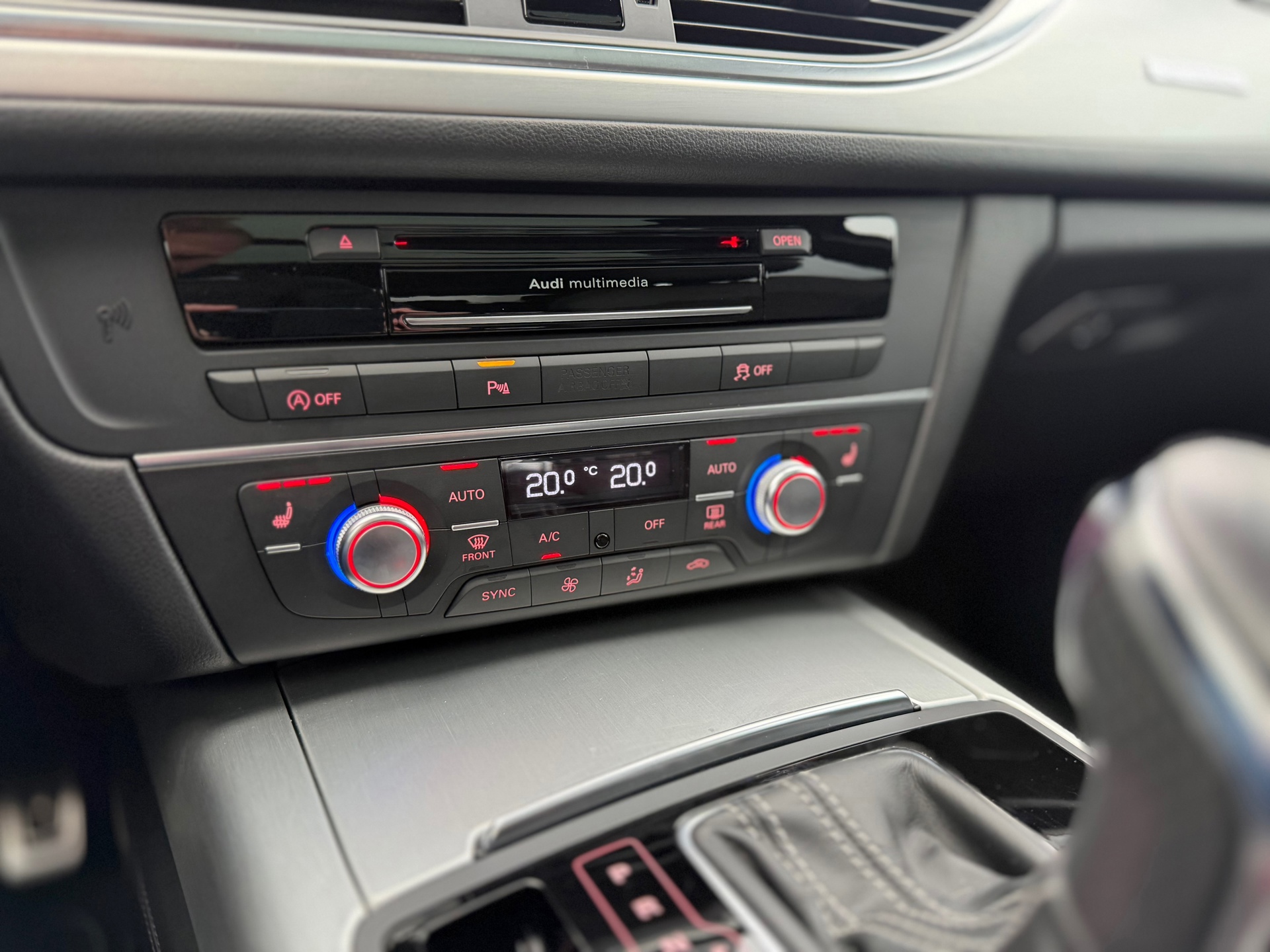 Audi A6 Avant 2.0 TFSI quattro Premium Edition 3x S-Line (2018), foto 31