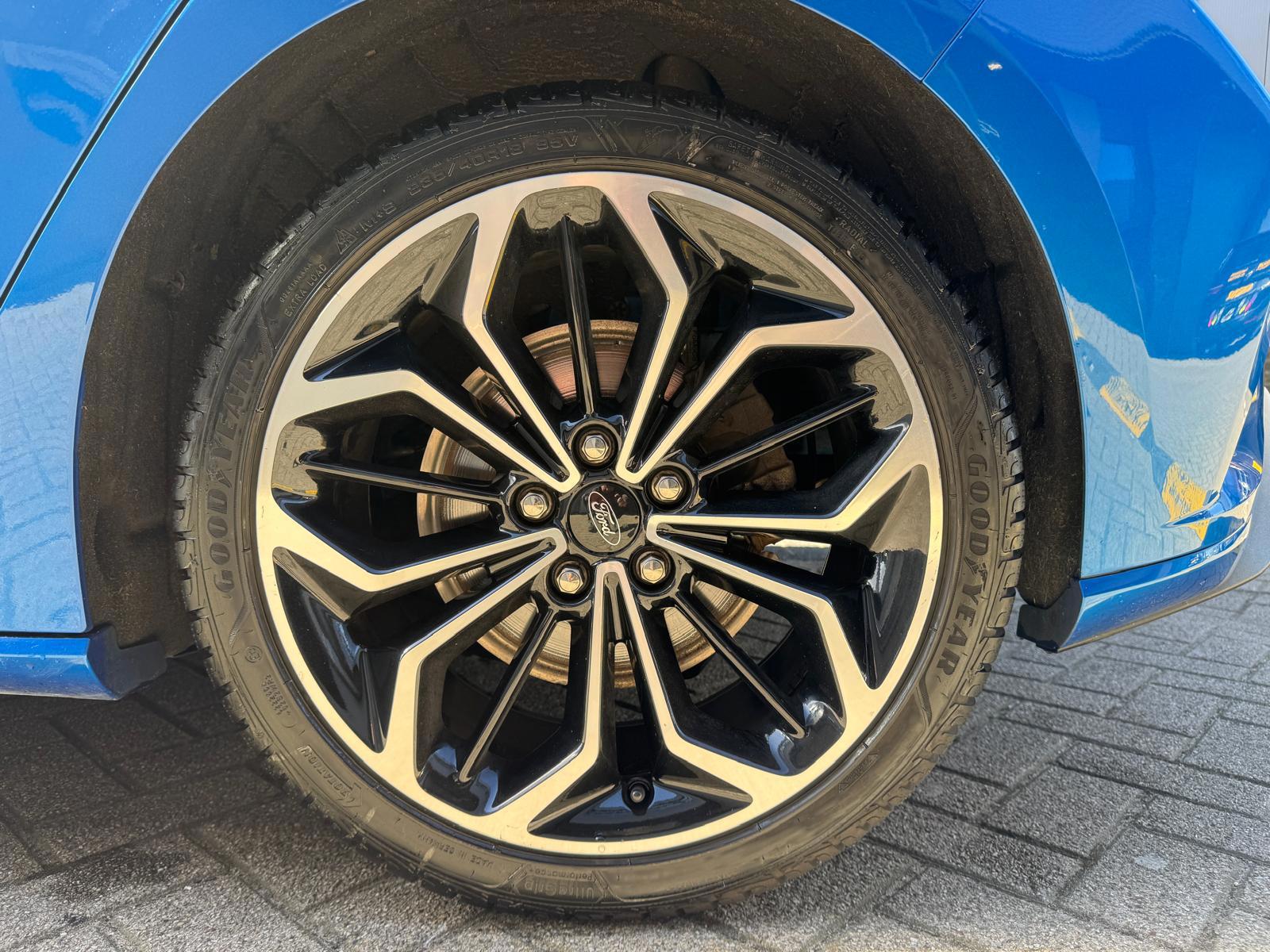 Ford Focus 1.0 EcoBoost ST Line Business (2020), foto 27