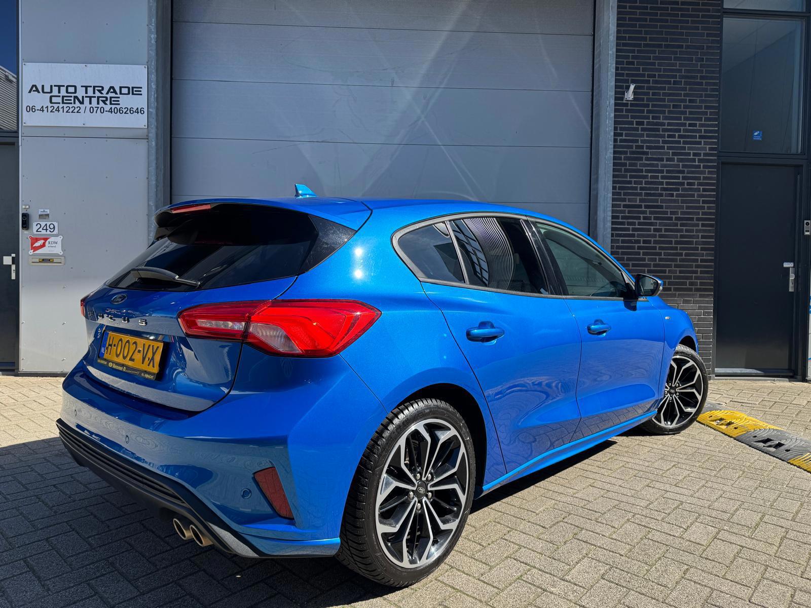 Ford Focus 1.0 EcoBoost ST Line Business (2020), foto 5