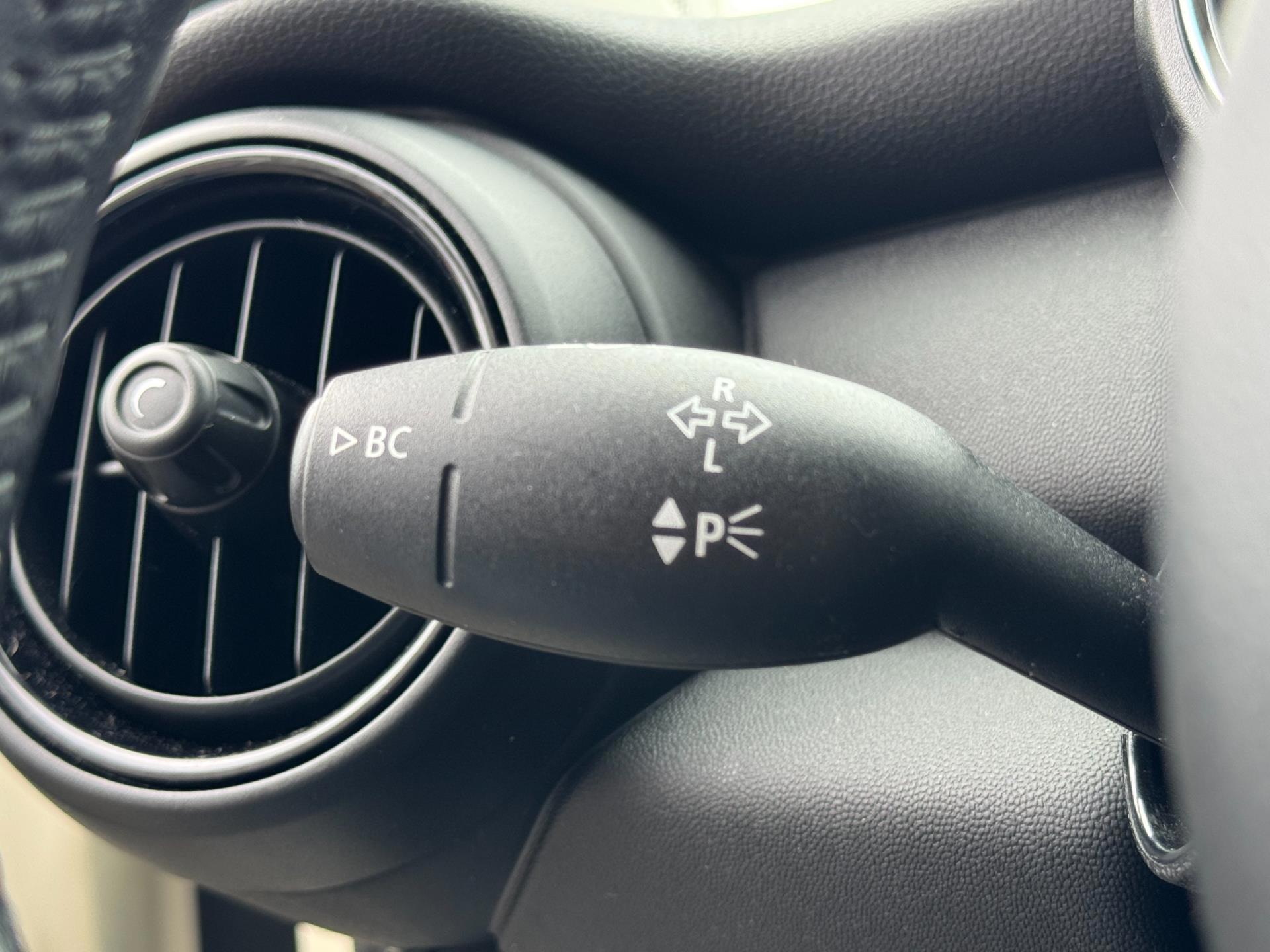 Mini 1.5 One First PARKEERSENSOREN (2016), foto 15