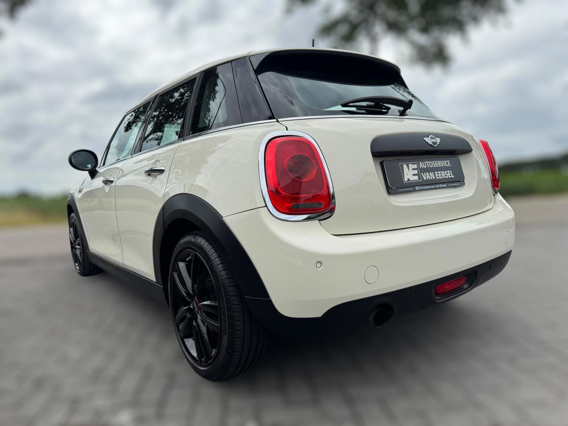Mini 1.5 One First PARKEERSENSOREN (2016), foto 33