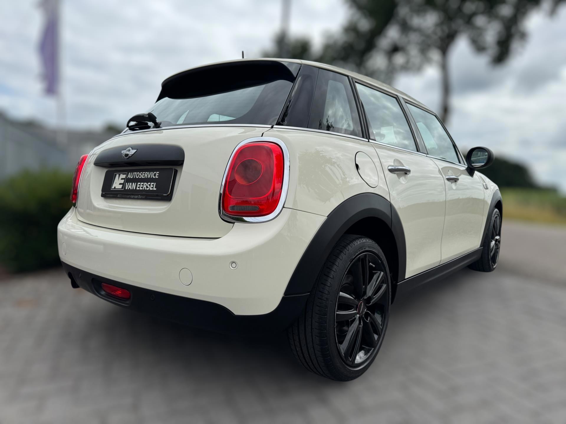 Mini 1.5 One First PARKEERSENSOREN (2016), foto 34