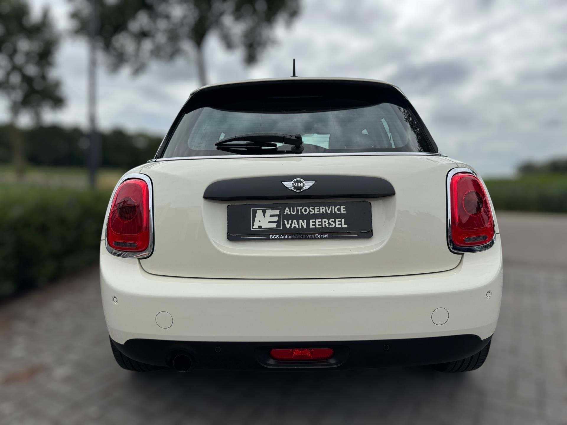 Mini 1.5 One First PARKEERSENSOREN (2016), foto 35