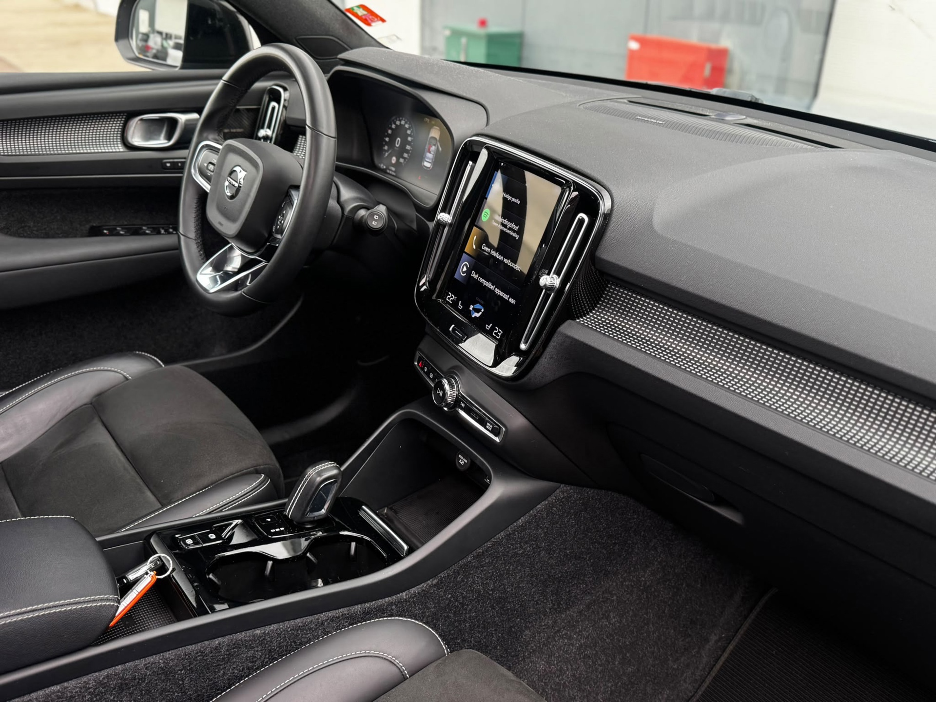 Volvo XC40 1.5 T4 Recharge Inscription Expression (2022), foto 14