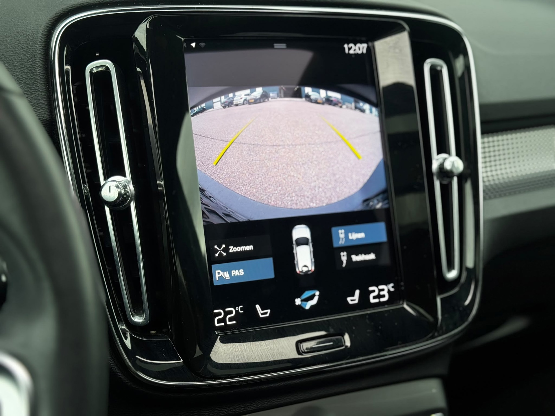 Volvo XC40 1.5 T4 Recharge Inscription Expression (2022), foto 15
