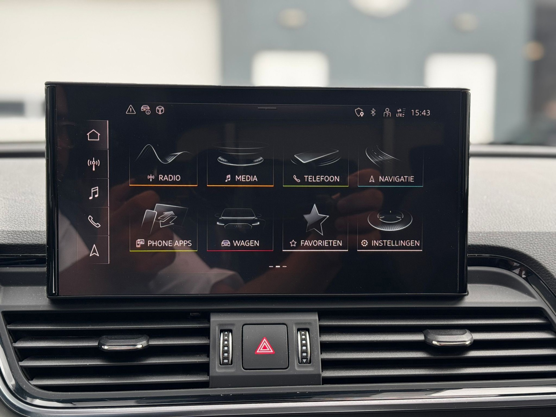 Audi Q5 55 TFSI e S-Line (2023), foto 14