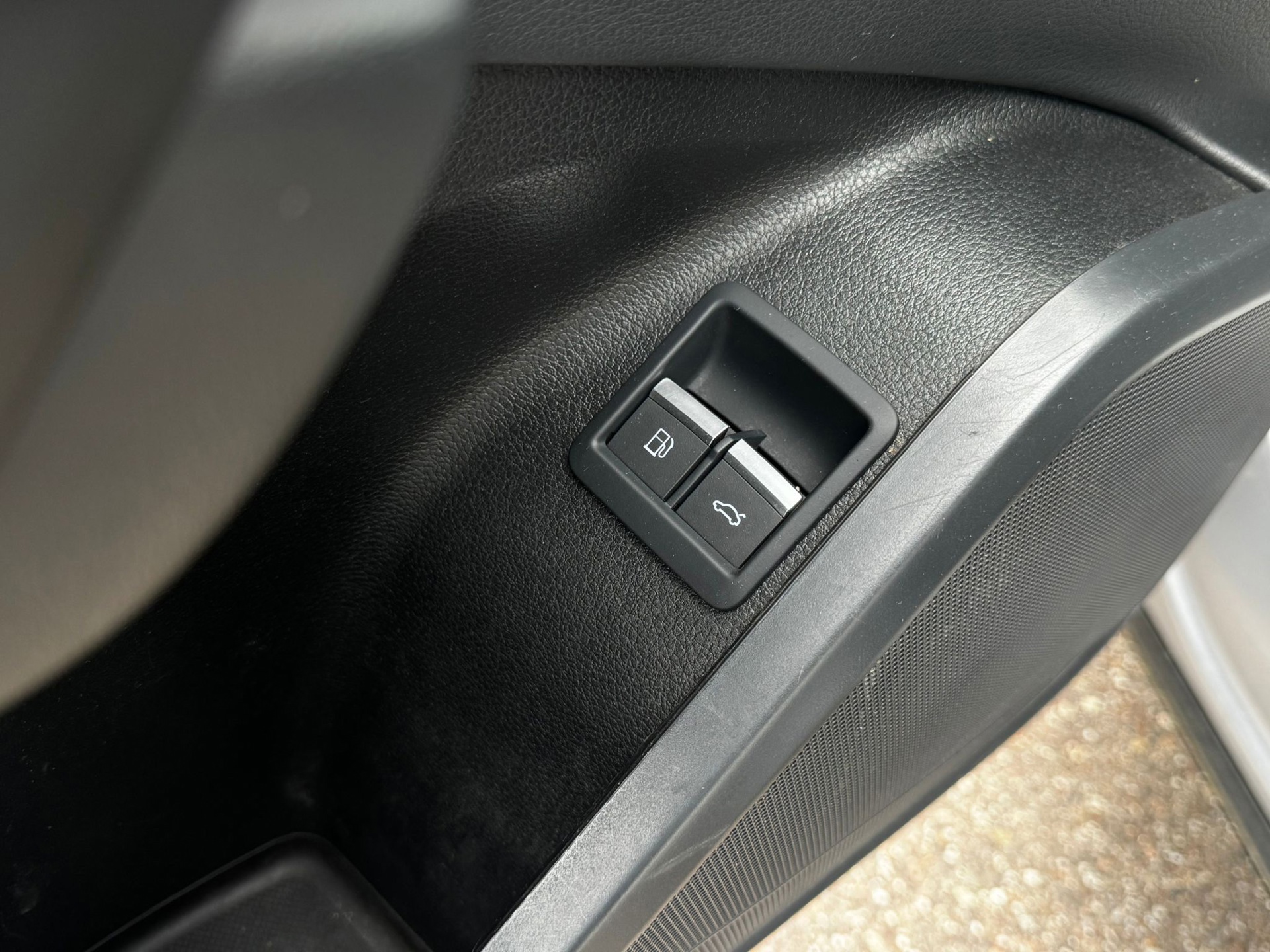 Audi Q5 55 TFSI e S-Line (2023), foto 21