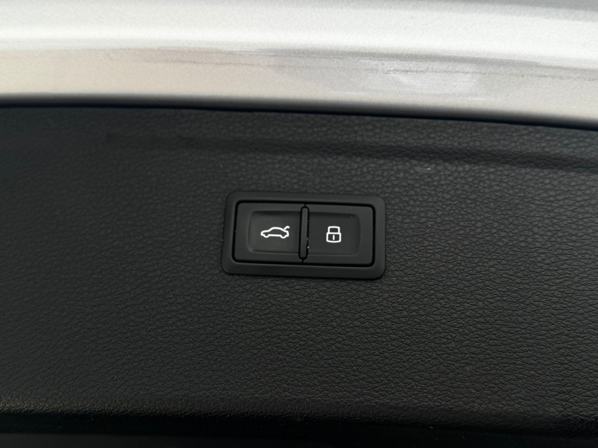Audi Q5 55 TFSI e S-Line (2023), foto 22