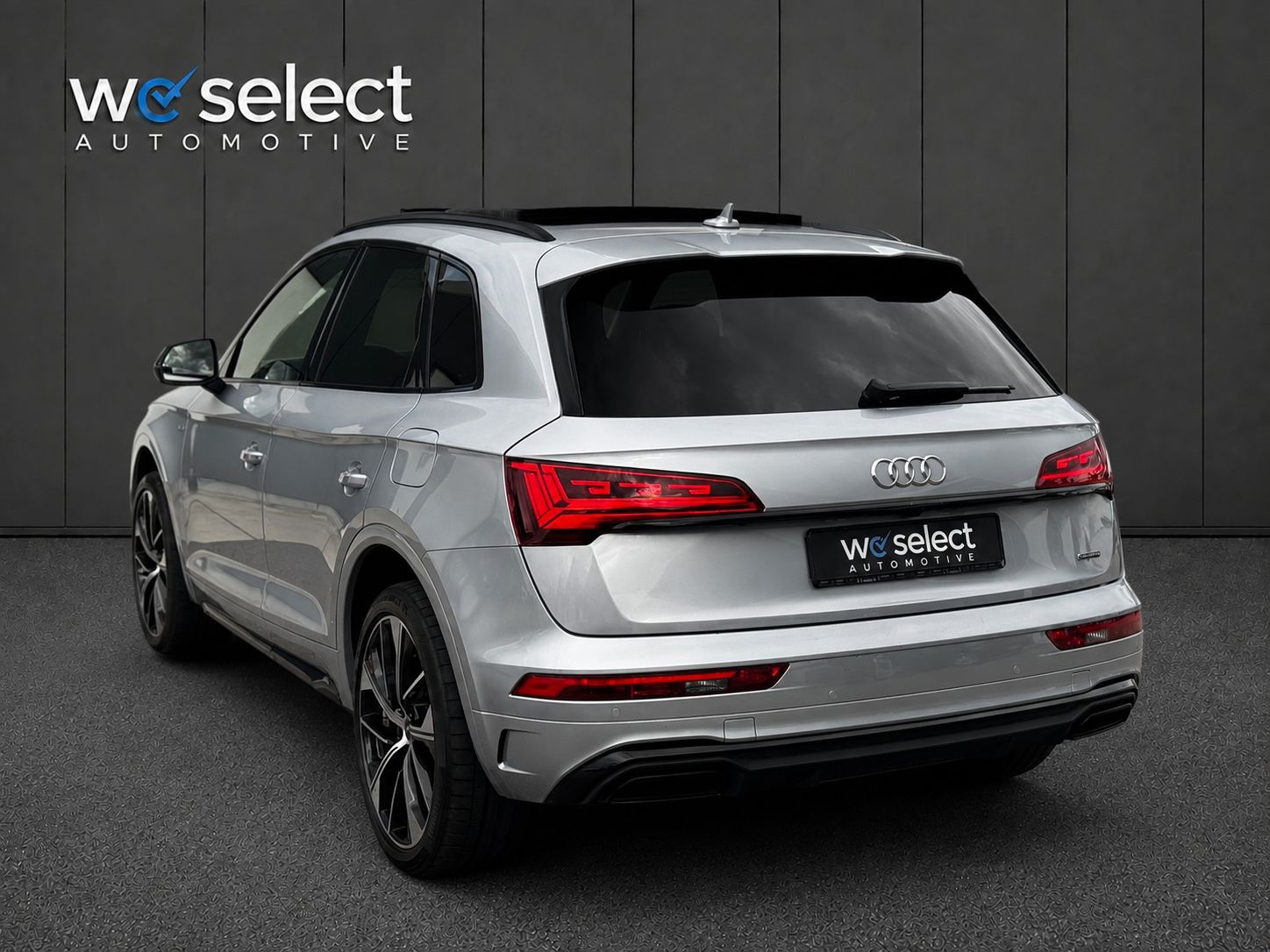 Audi Q5 55 TFSI e S-Line (2023), foto 8