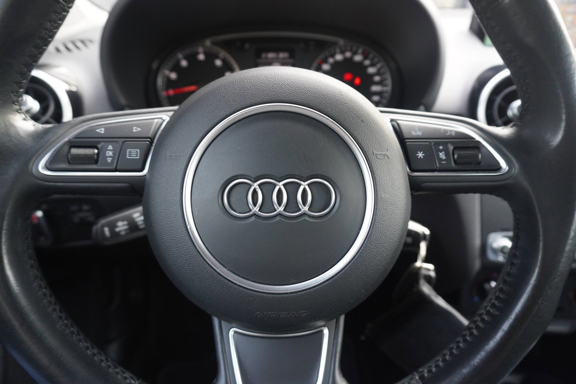 Audi A1 Sportback 1.0 TFSI Adrenalin (2017), foto 20