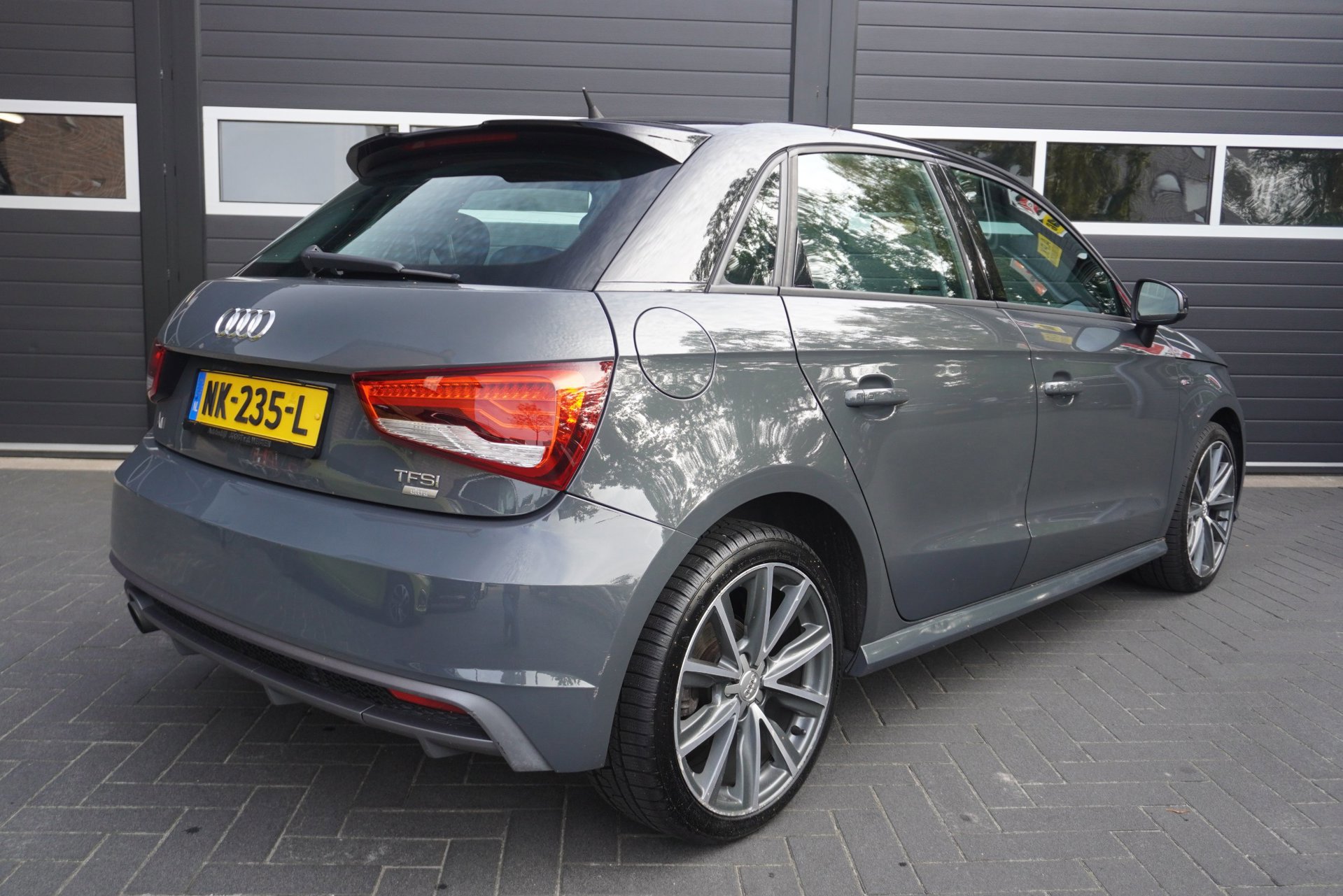 Audi A1 Sportback 1.0 TFSI Adrenalin (2017), foto 4