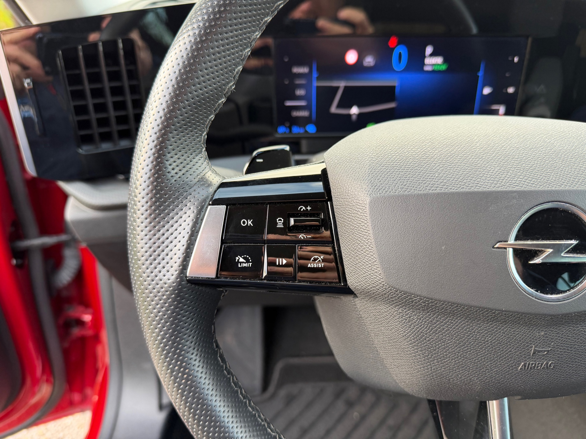 Opel Astra 1.6 Hybrid Edition (2022), foto 18