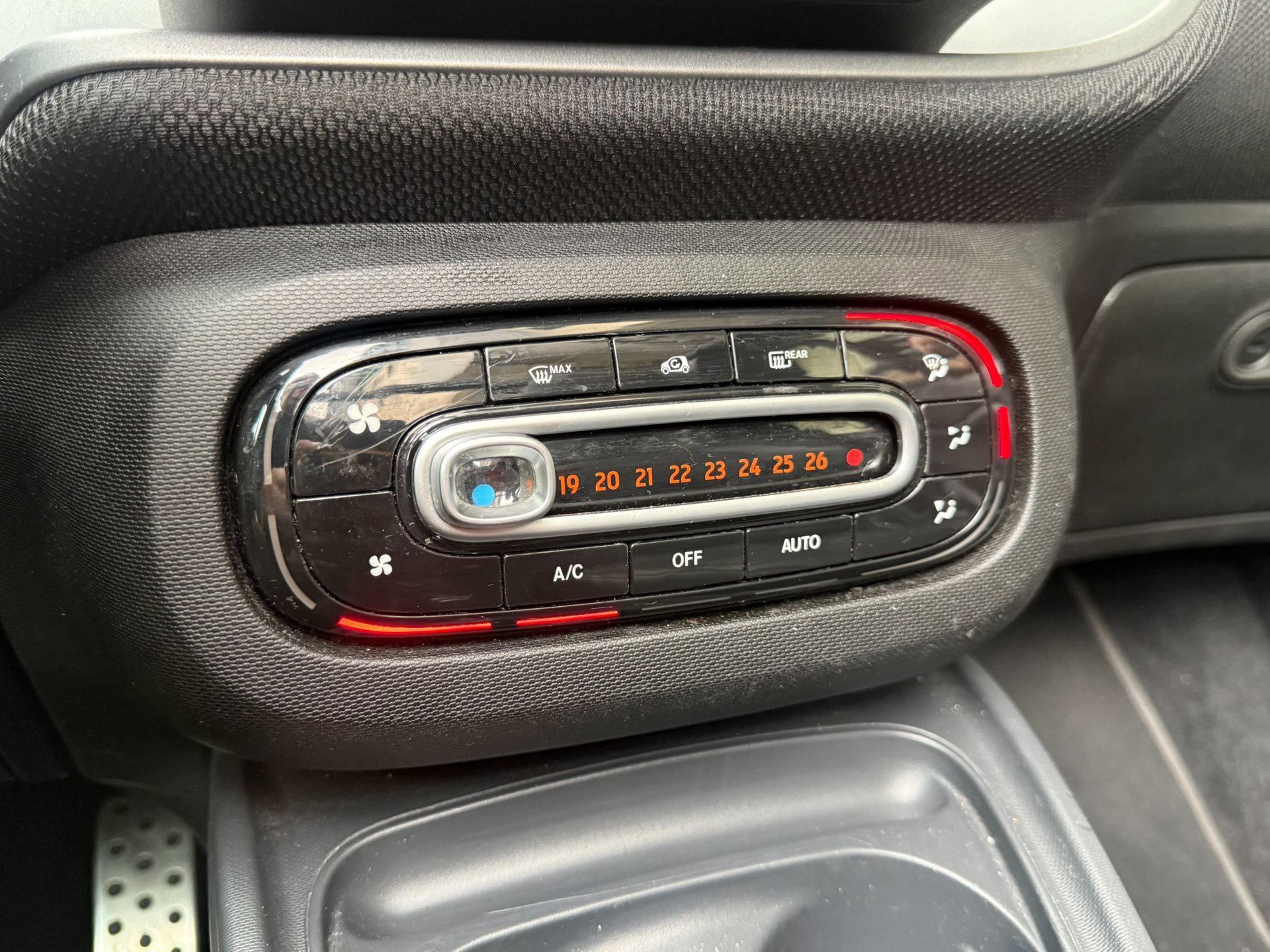 Smart Fortwo Cabrio 1.0 AUT Turbo Brabus (2016), foto 16