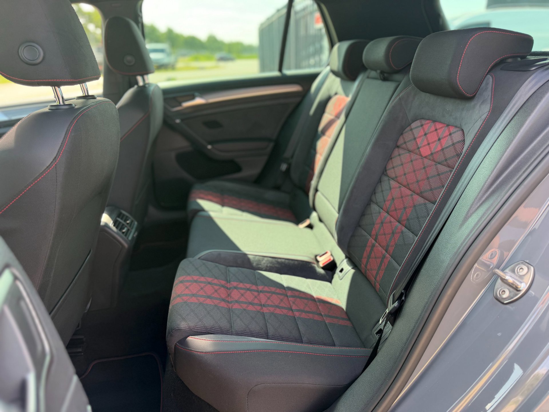 Volkswagen Golf 2.0 TSI GTI TCR 2019 DSG (2019), foto 18