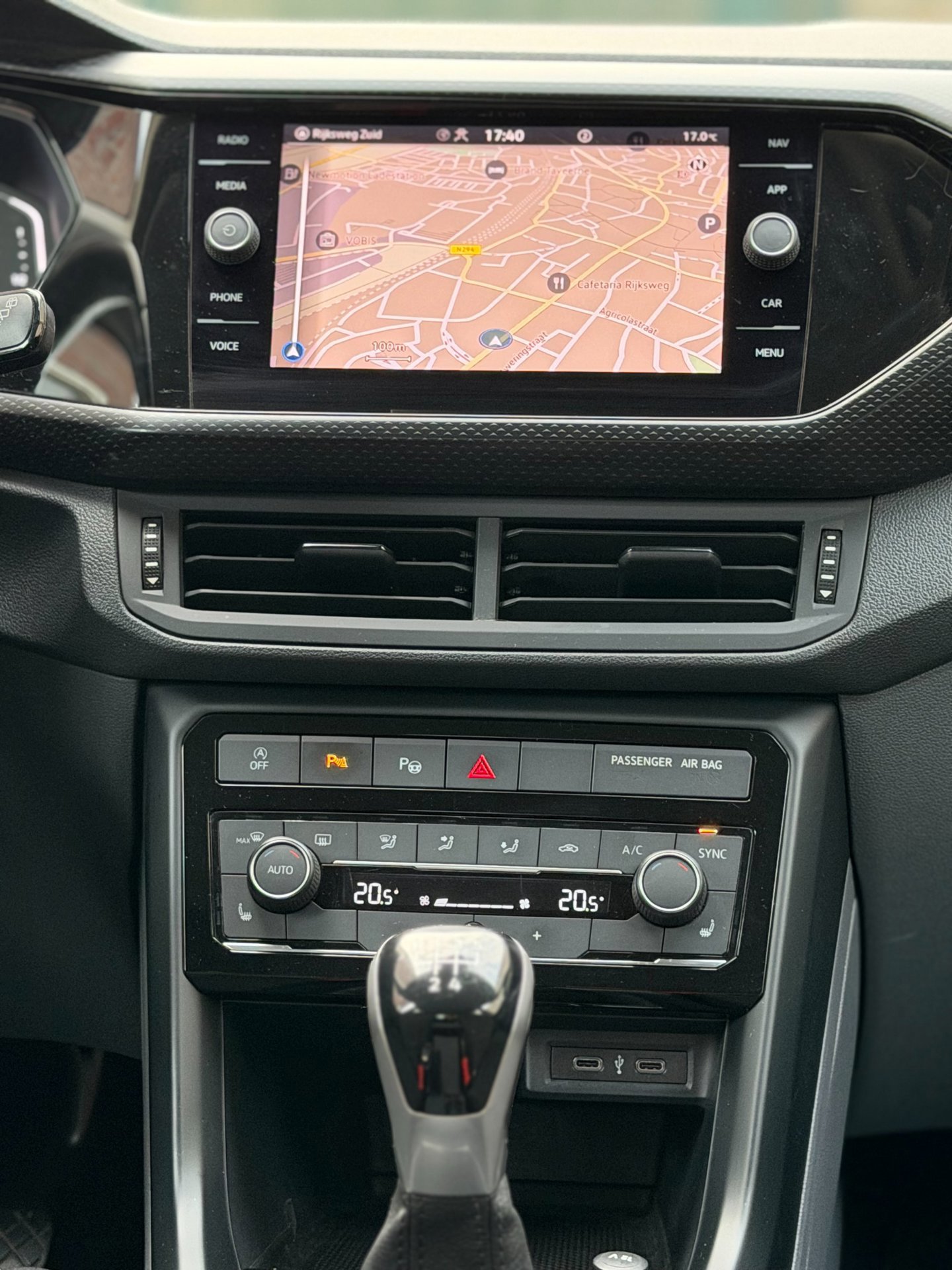 Volkswagen T-Cross 1.0 TSI Life Business (2020), foto 13