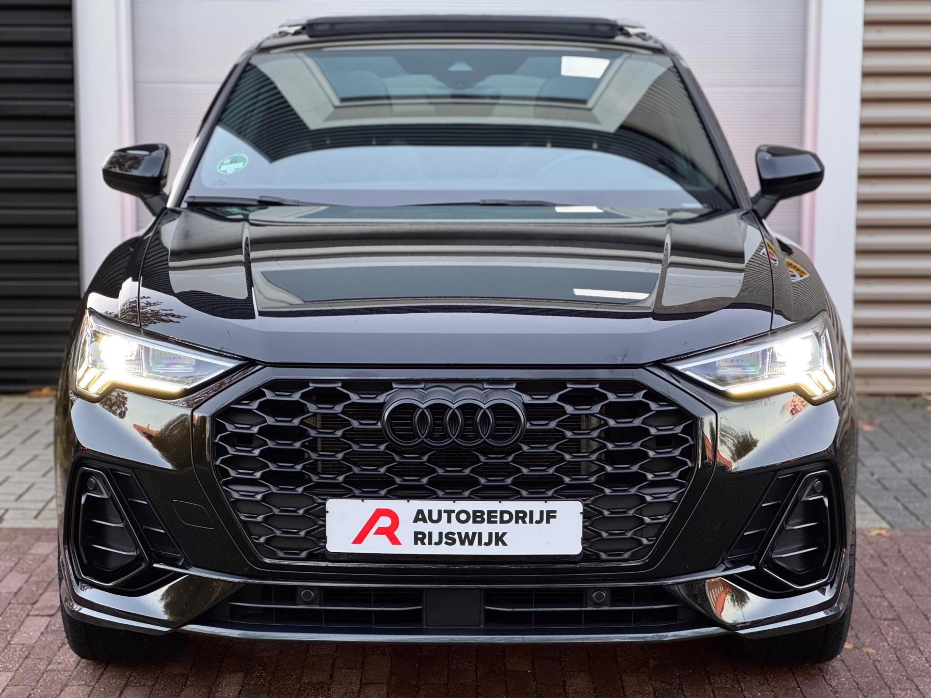 Audi Q3 Sportback 45 TFSI e S Edition (2022), foto 7